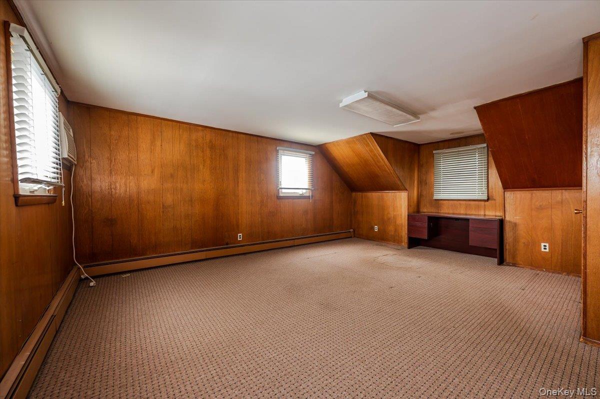 930 Sunrise Highway, North Babylon, NY 11704