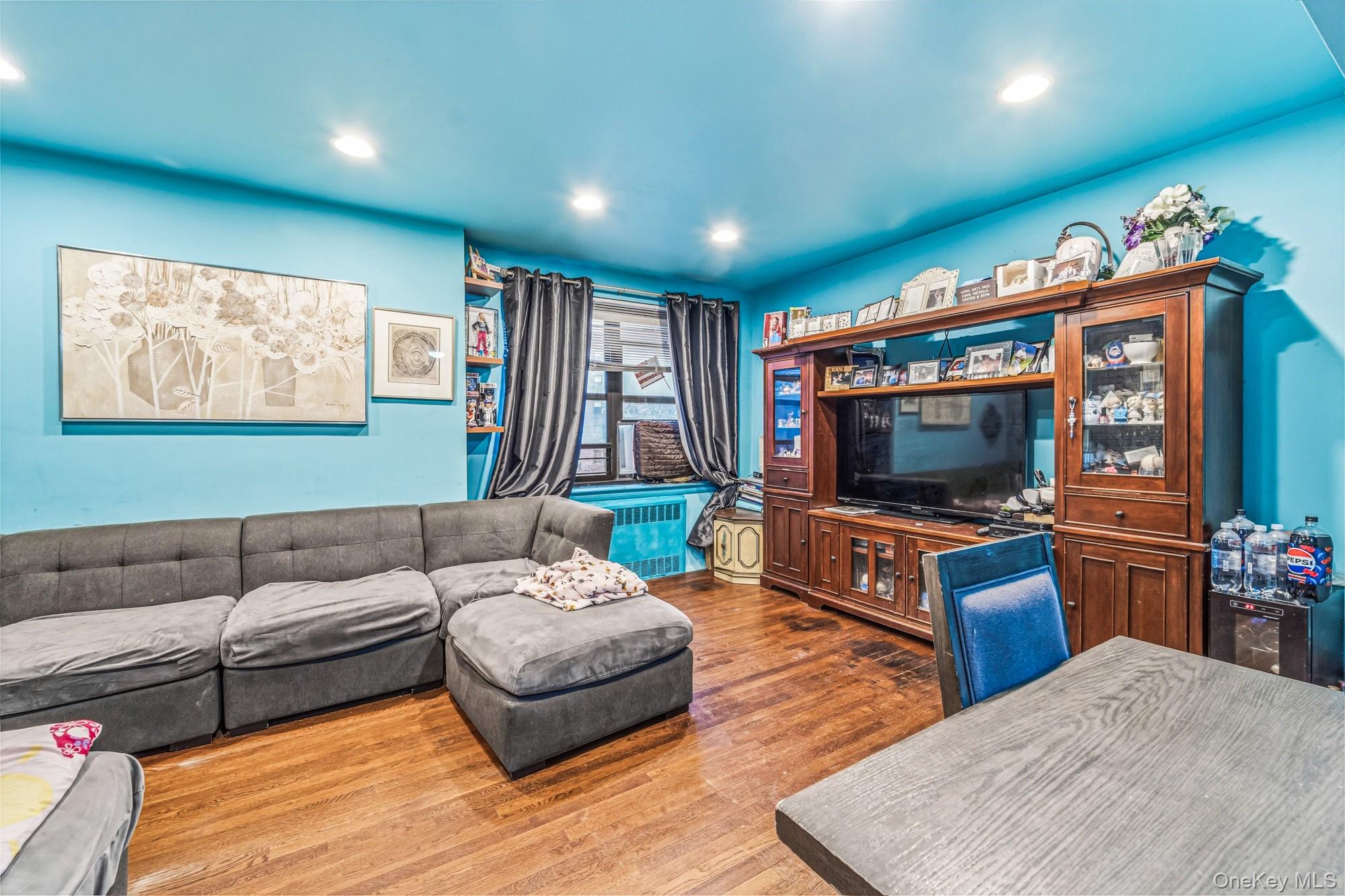 14008 28th Road # 3B, Flushing, NY 11354