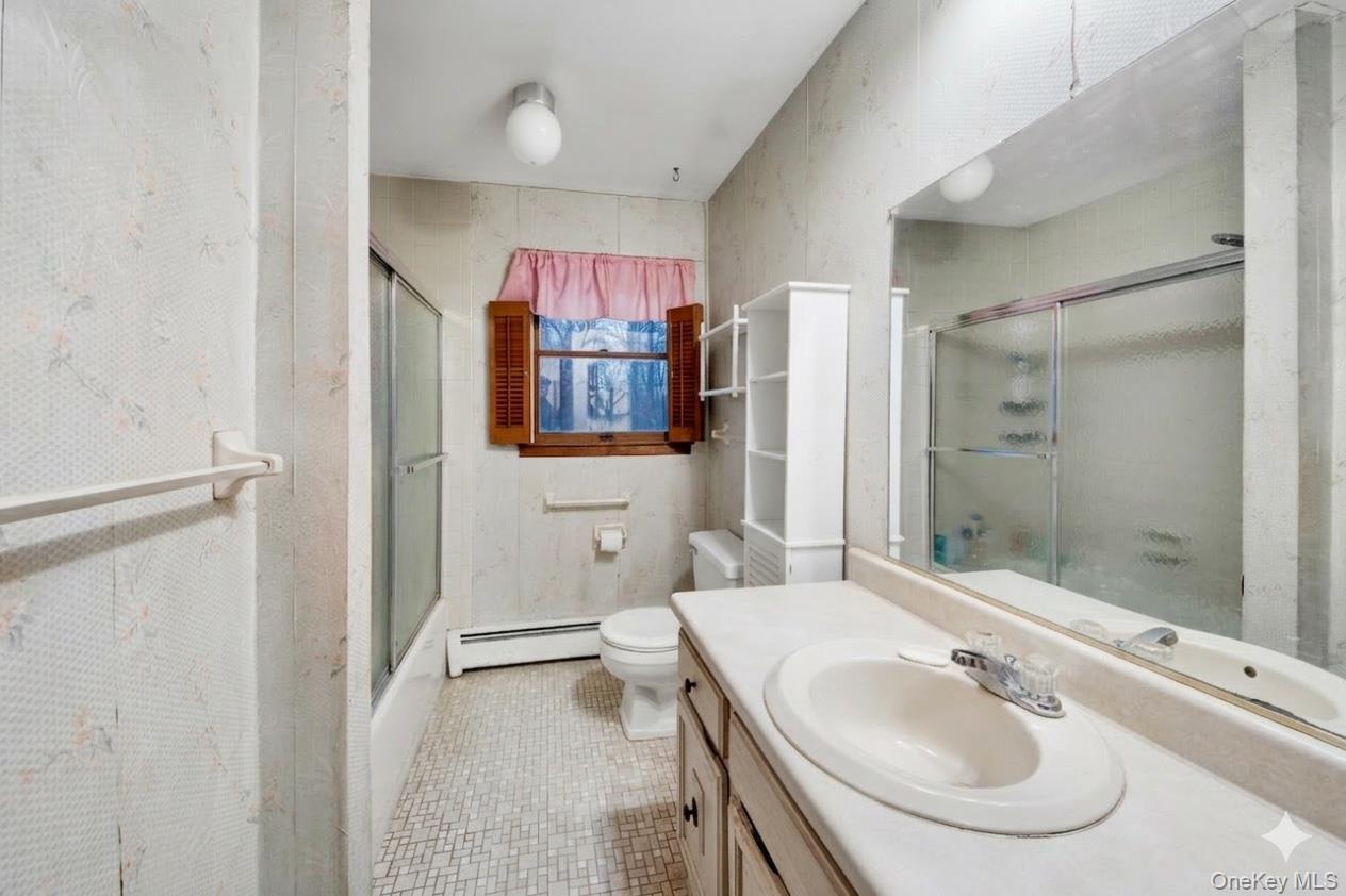 17 Last Road, Middletown, NY 10941