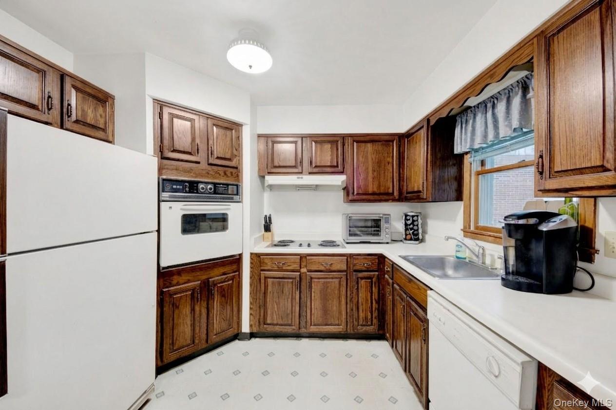 17 Last Road, Middletown, NY 10941