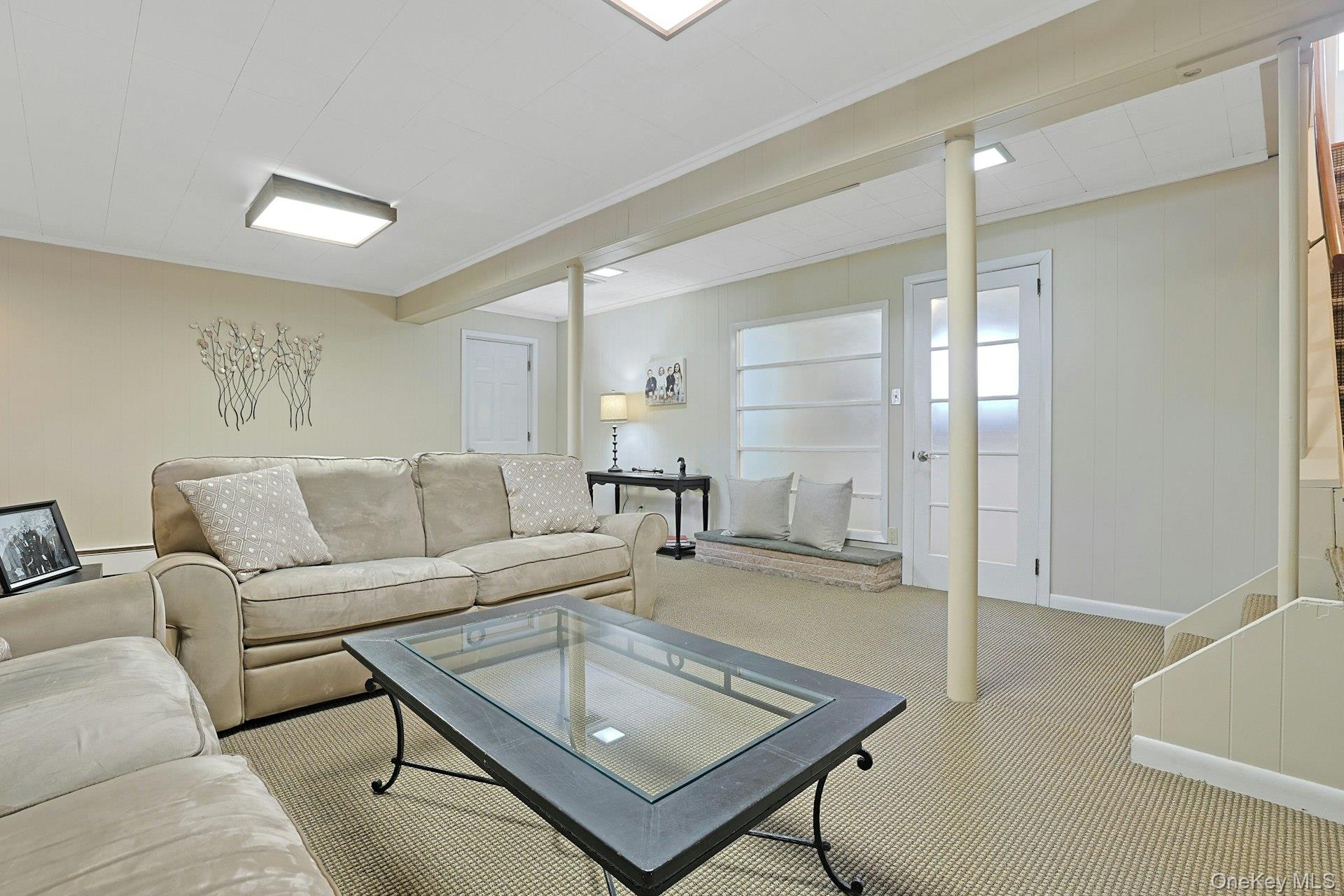 12 Greenwood Lane, Valhalla, NY 10595