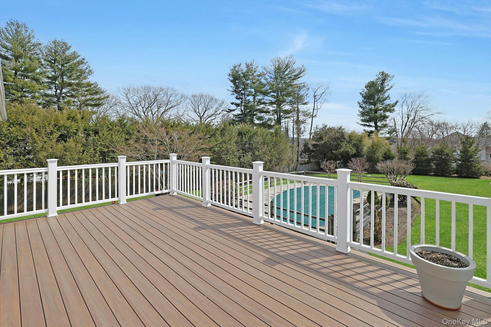 12 Greenwood Lane, Valhalla, NY 10595