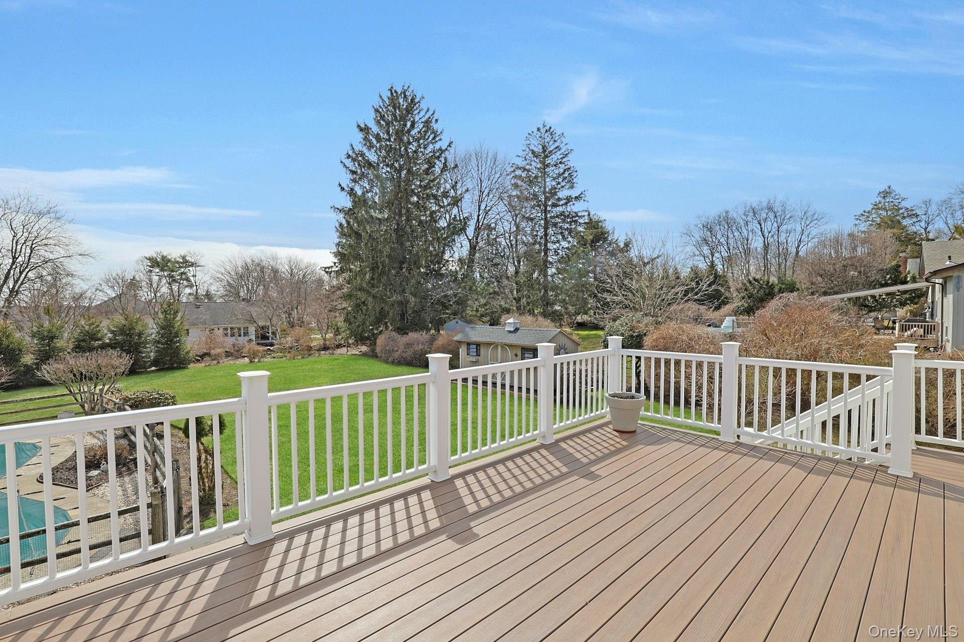 12 Greenwood Lane, Valhalla, NY 10595