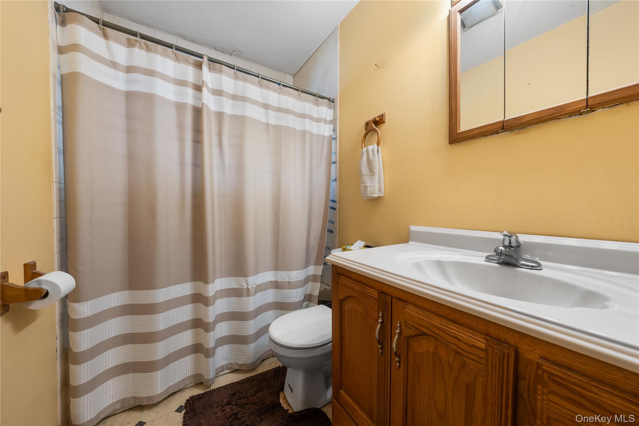 25 Woodcut Drive, Mastic Beach, NY 11951