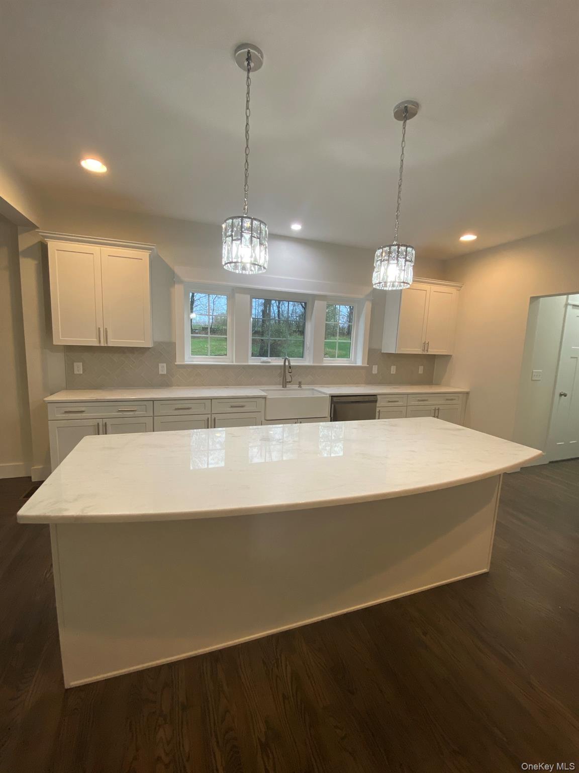 24 Sunset Lane, New Hampton, NY 10958