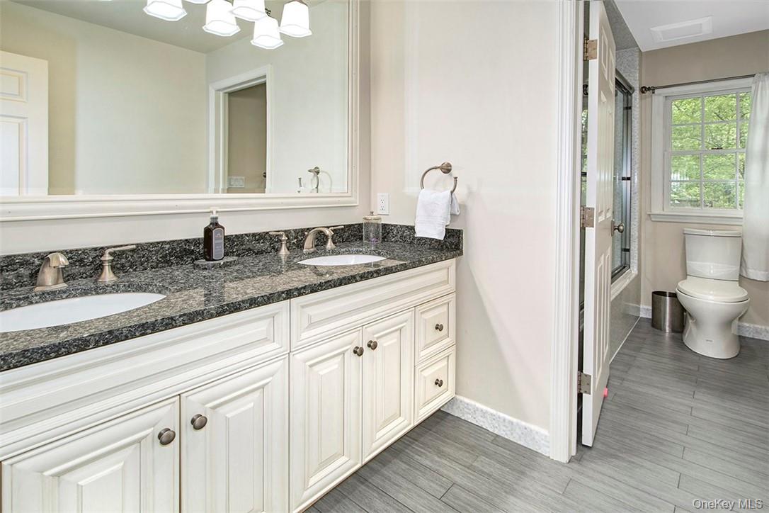 21 Douglas Circle, Rye, NY 10580