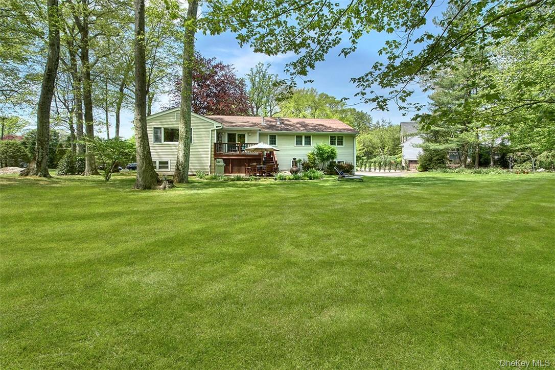 21 Douglas Circle, Rye, NY 10580