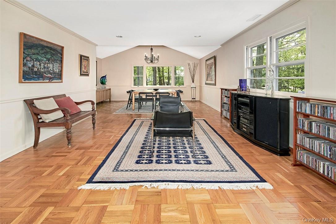 21 Douglas Circle, Rye, NY 10580