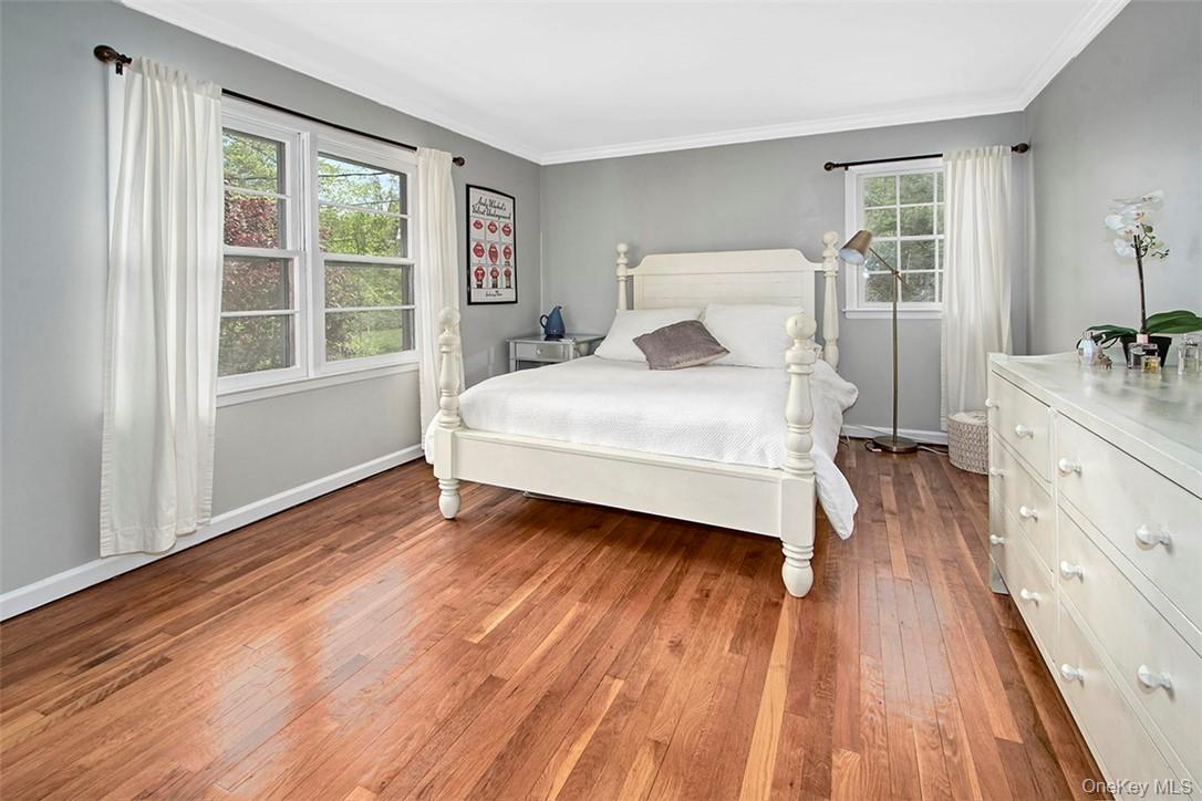 21 Douglas Circle, Rye, NY 10580