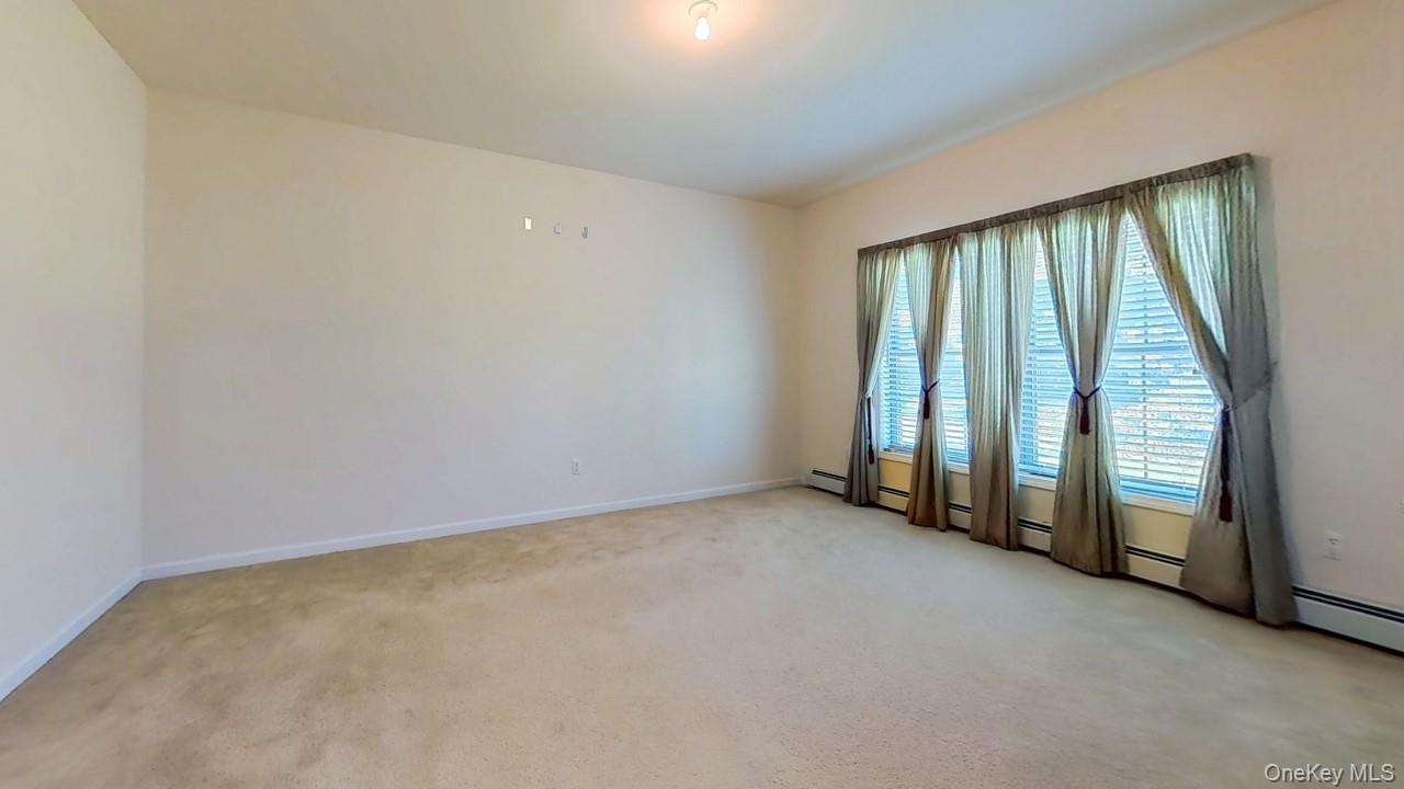 9 Prestwick Drive, Monroe, NY 10950