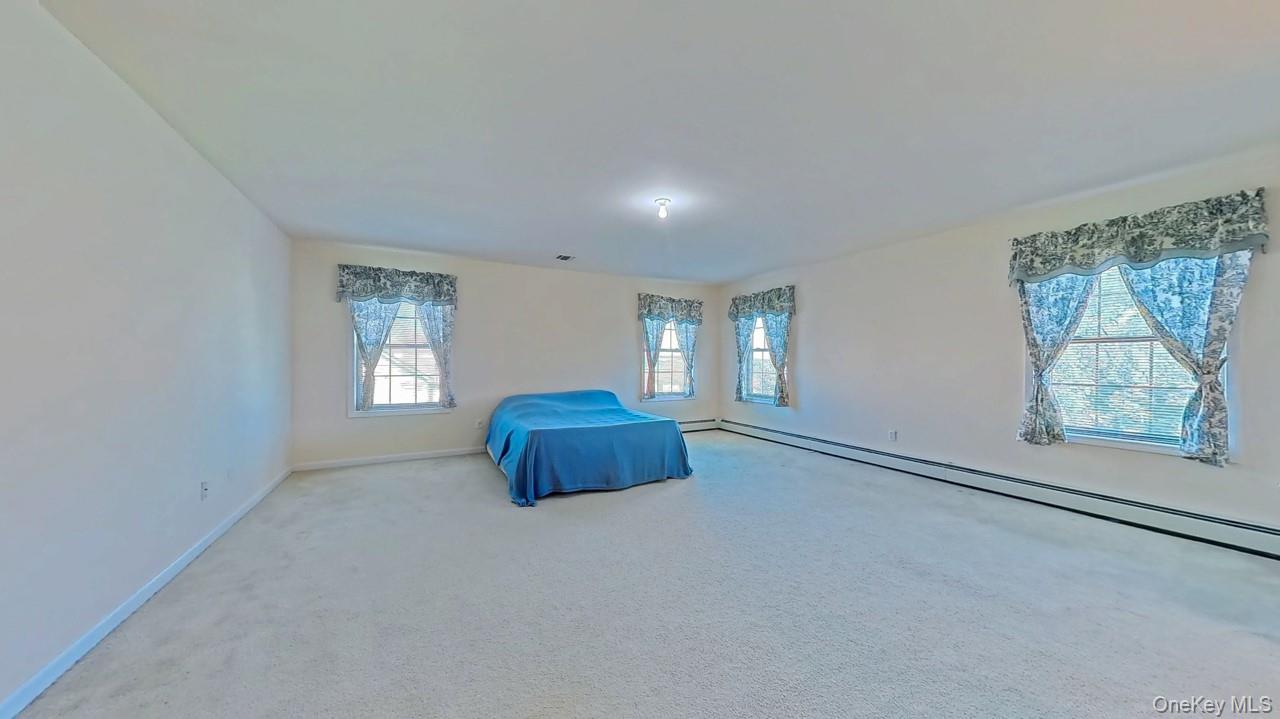 9 Prestwick Drive, Monroe, NY 10950