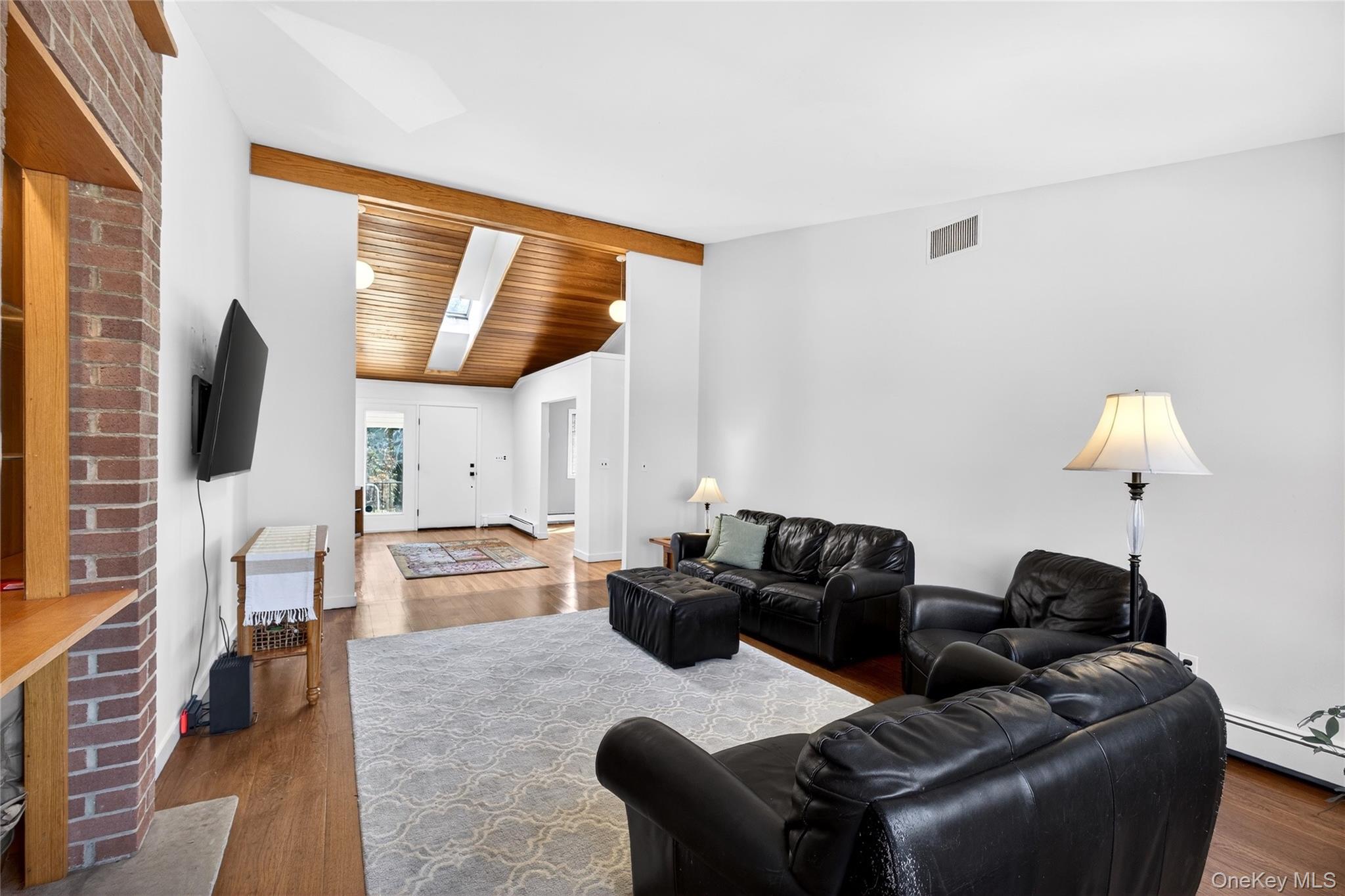 80 Ridgeview Drive, Pleasantville, NY 10570