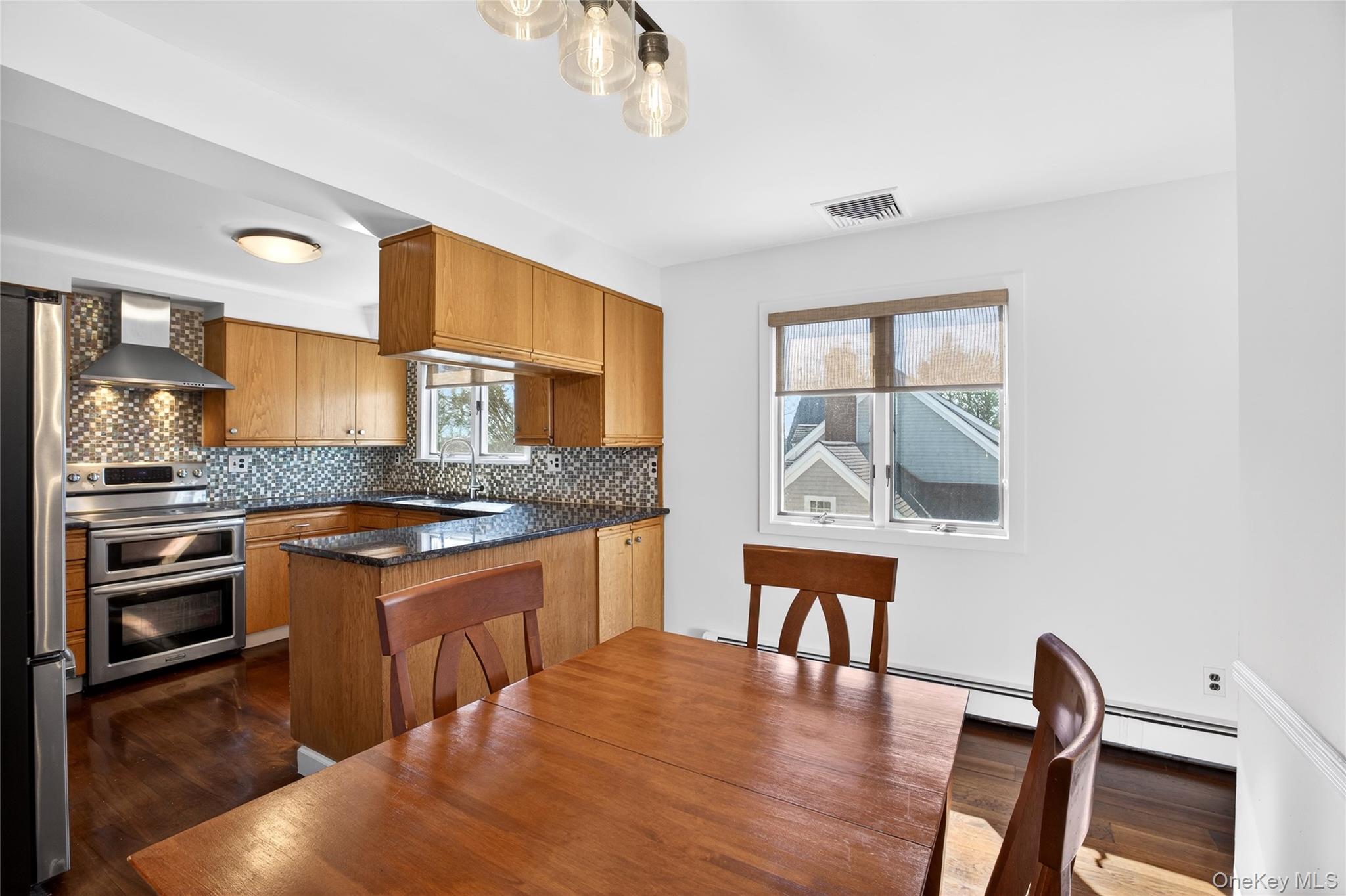 80 Ridgeview Drive, Pleasantville, NY 10570