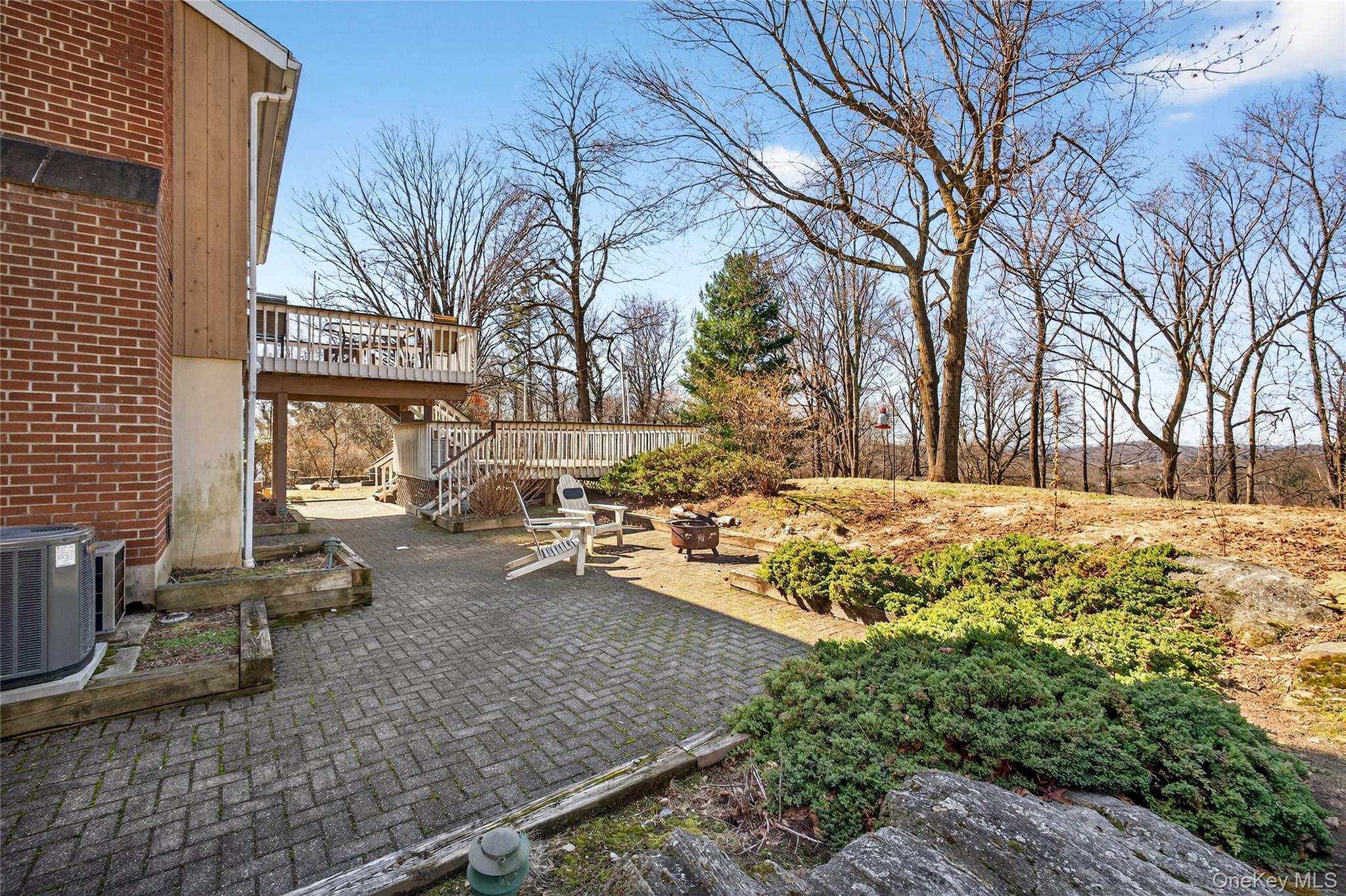 80 Ridgeview Drive, Pleasantville, NY 10570