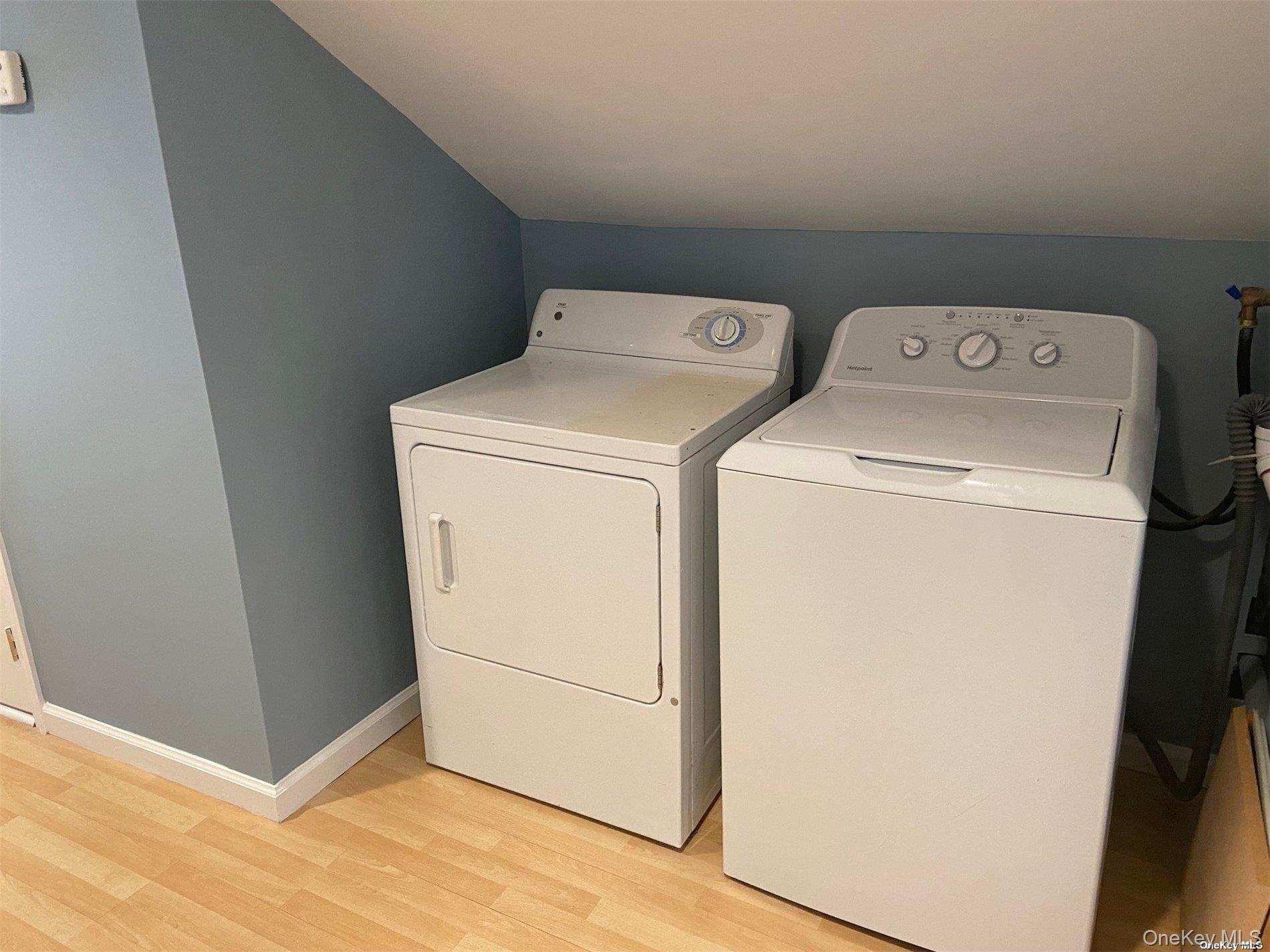 51 Centershore Road, Centerport, NY 11721