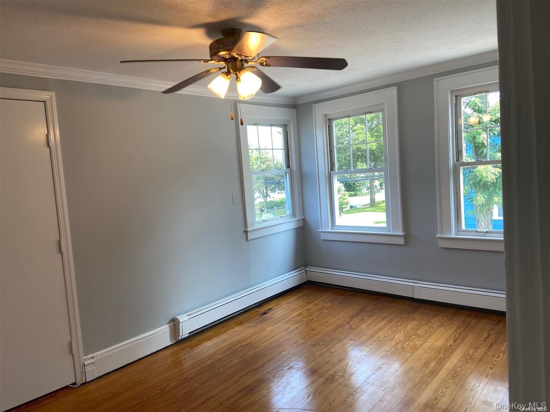 51 Centershore Road, Centerport, NY 11721