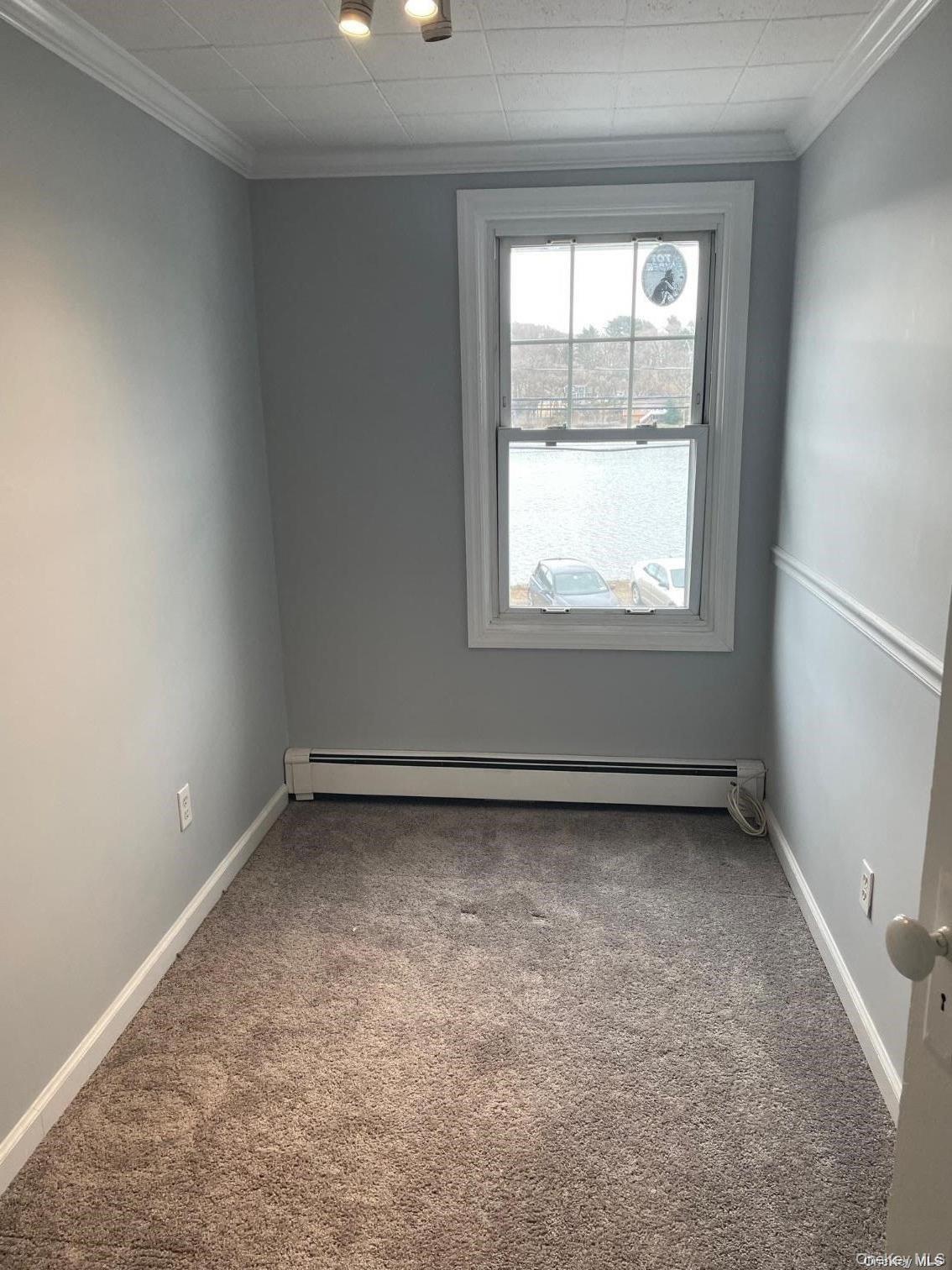 51 Centershore Road, Centerport, NY 11721