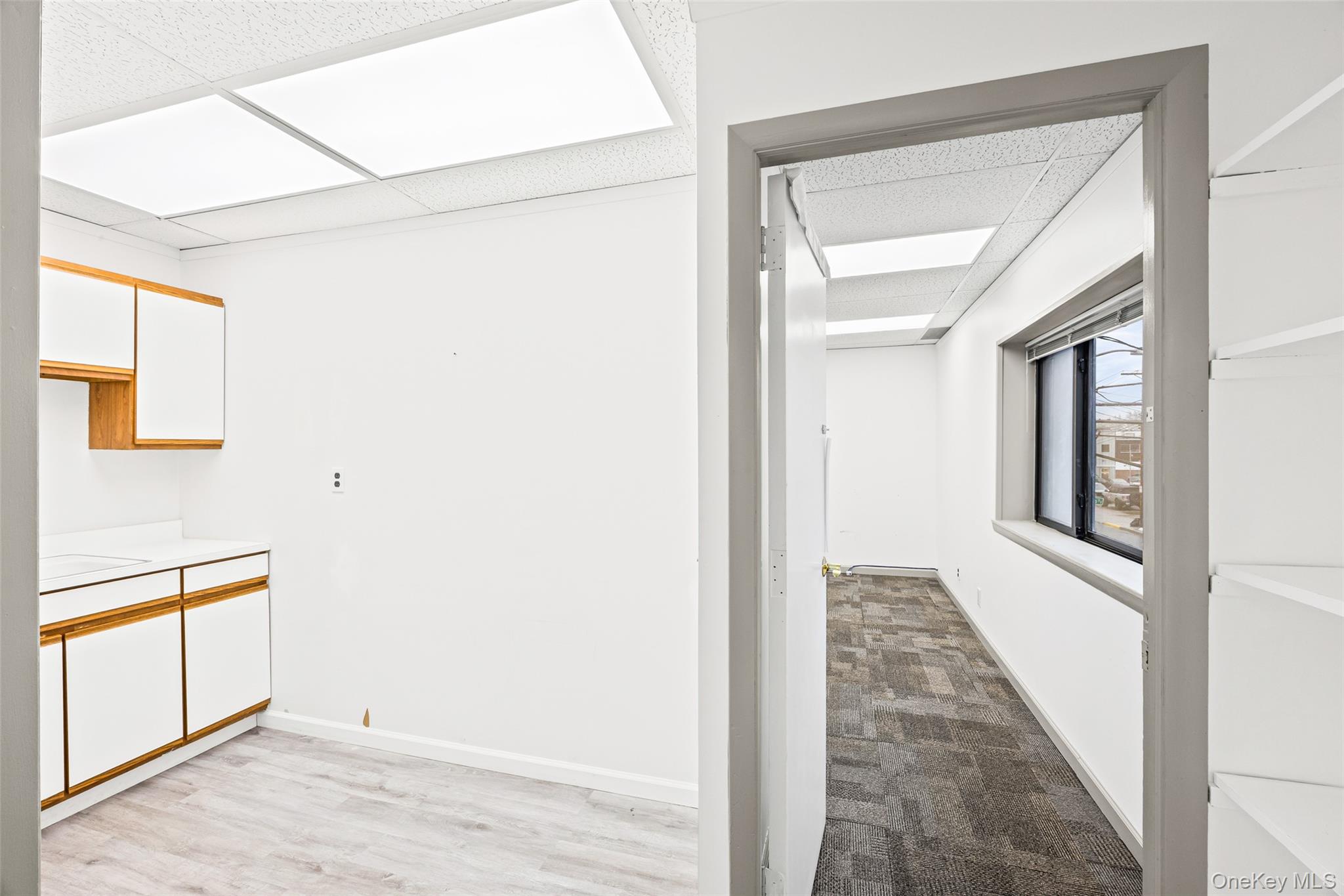 100 2nd Street, Mineola, NY 11501