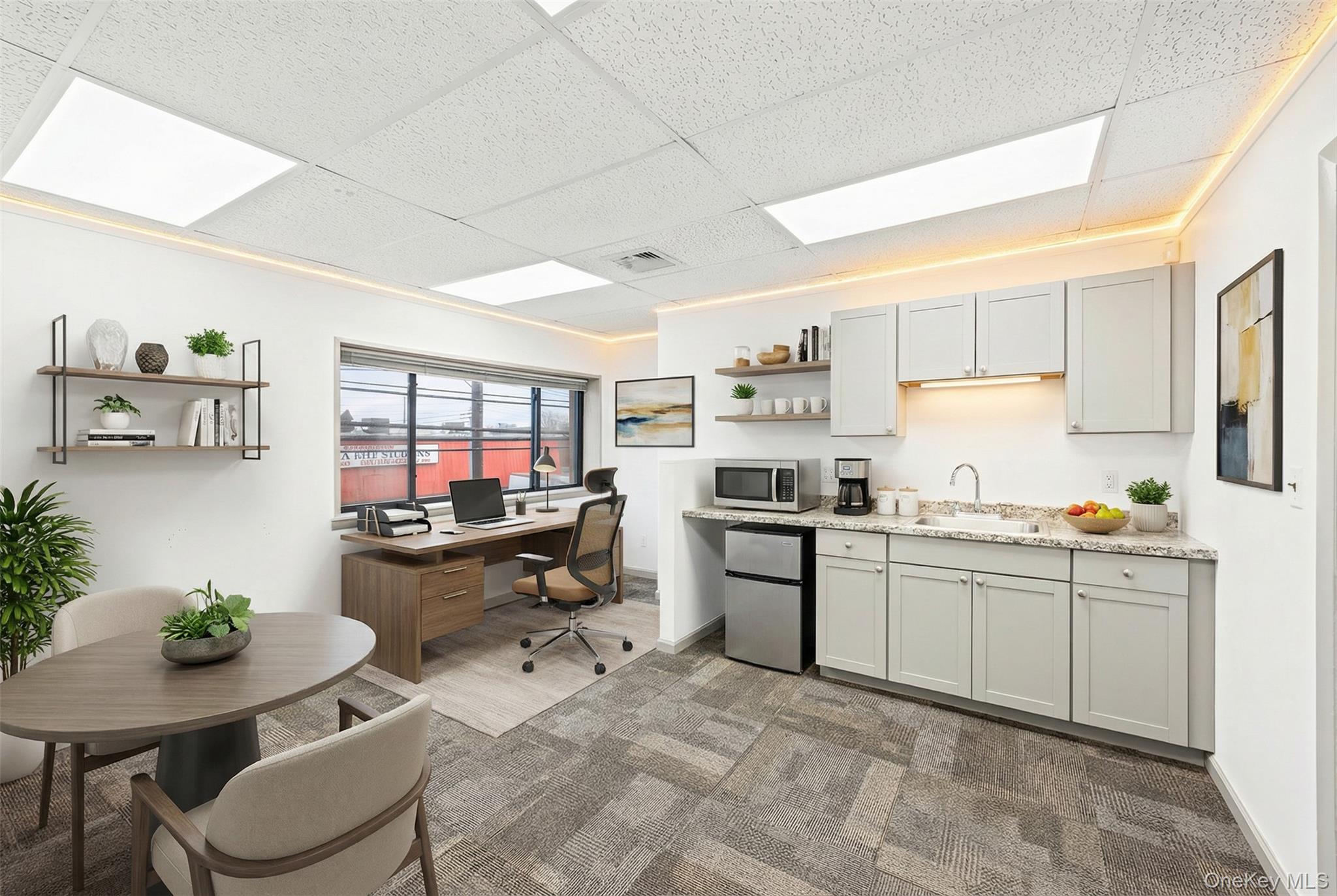 100 2nd Street, Mineola, NY 11501