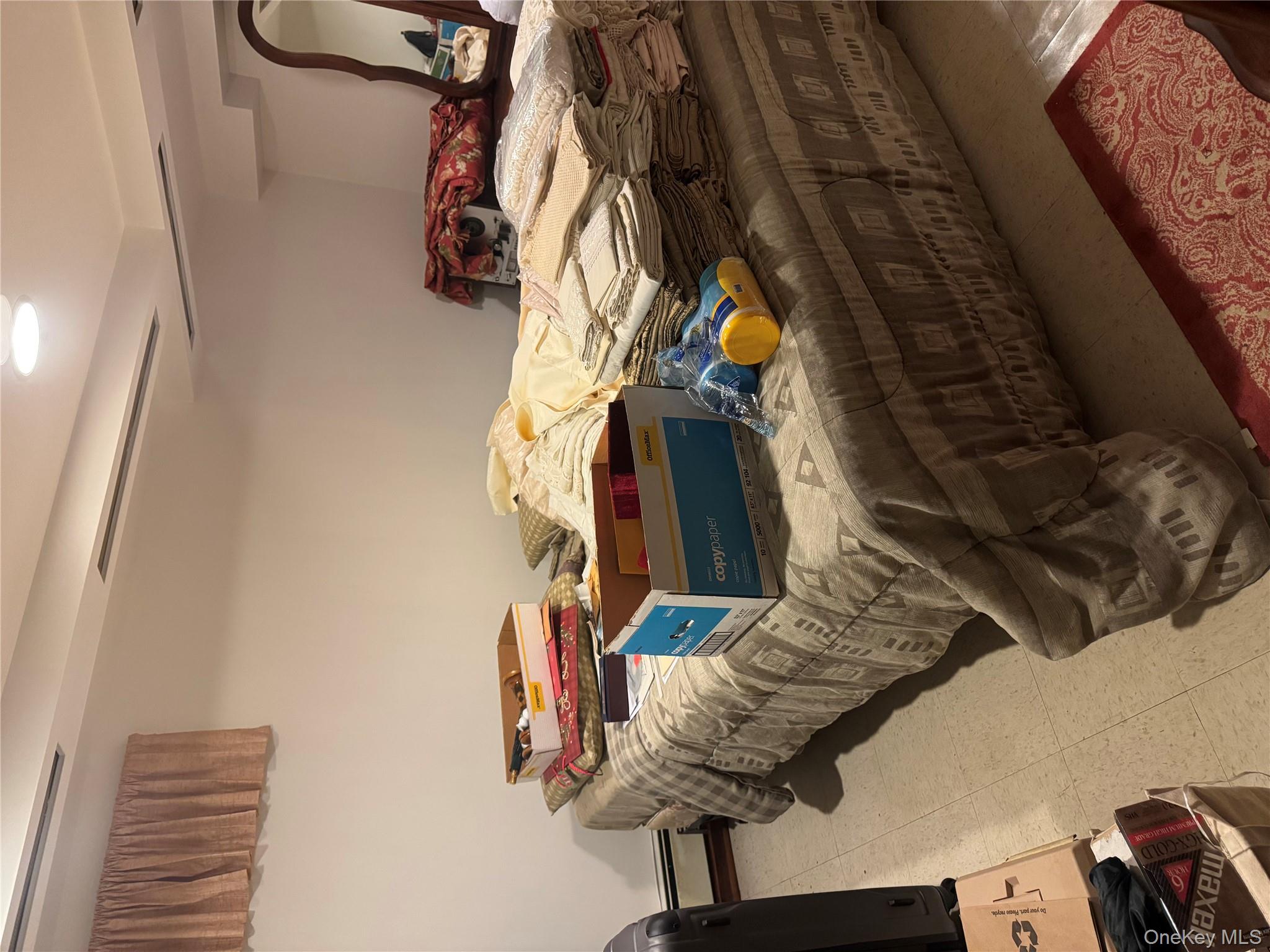 13155 221st Street, Laurelton, NY 11413