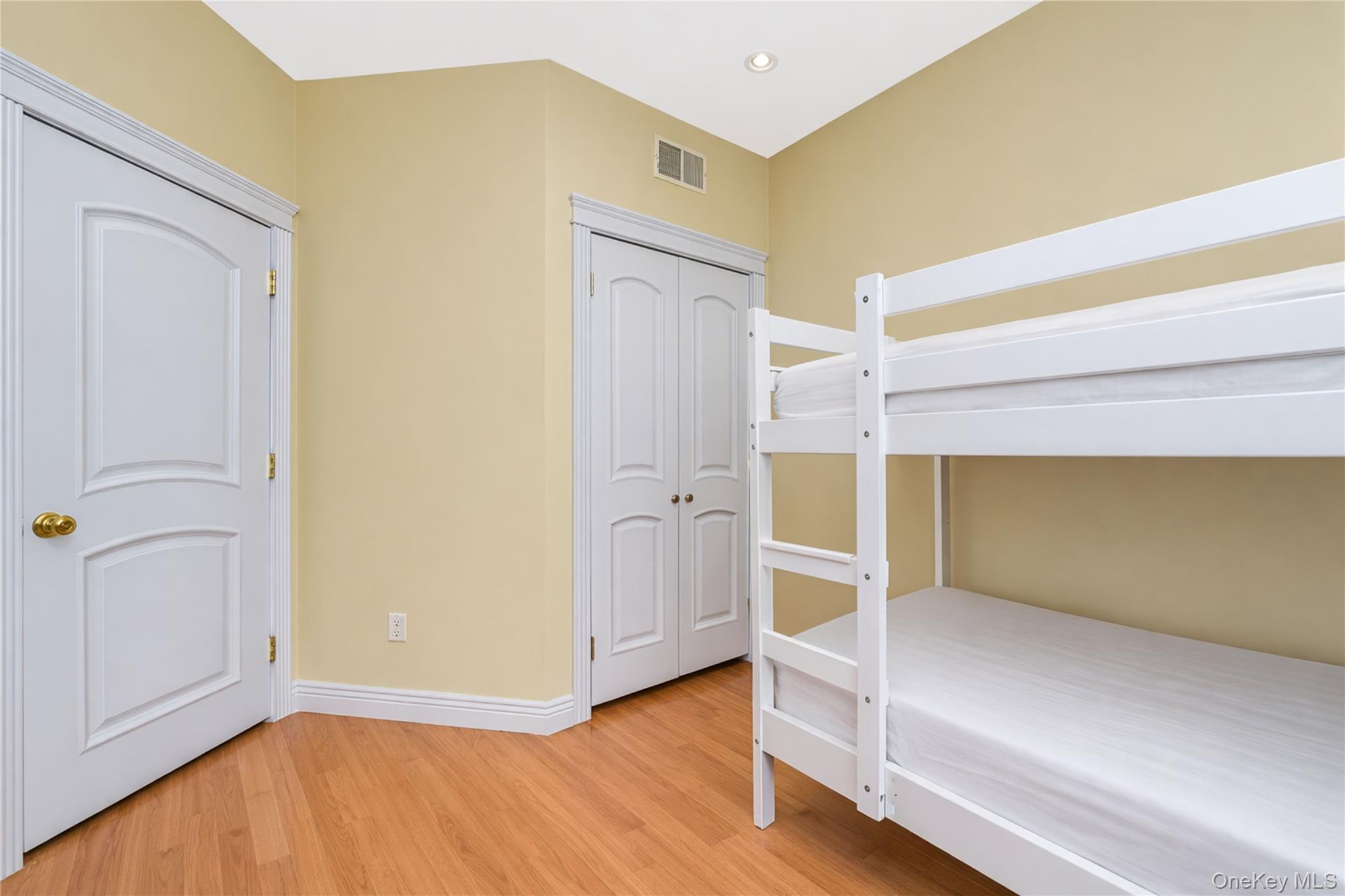 8805 Bay 16th Street, Brooklyn, NY 11214