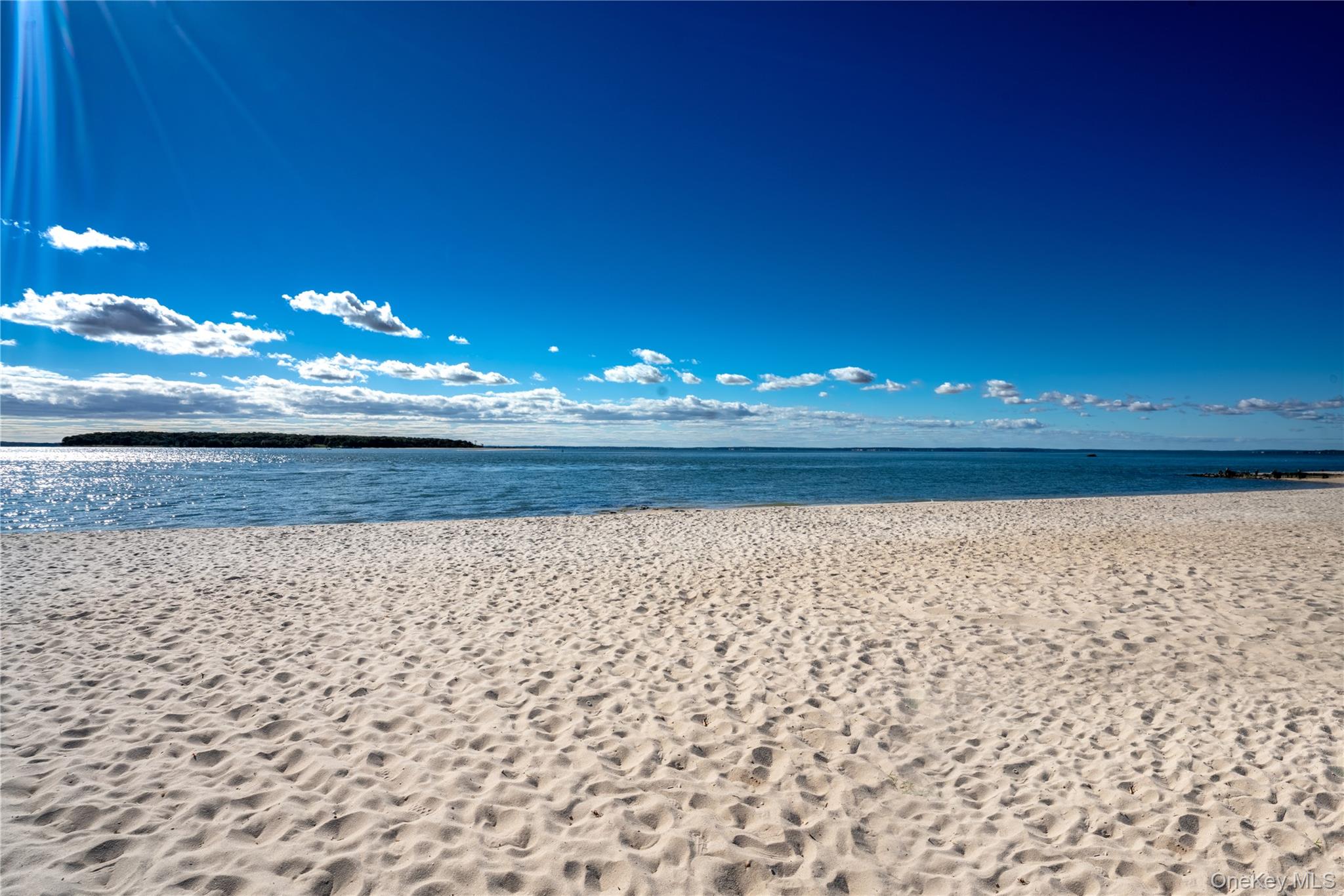 1250 2nd Street, New Suffolk, NY 11956