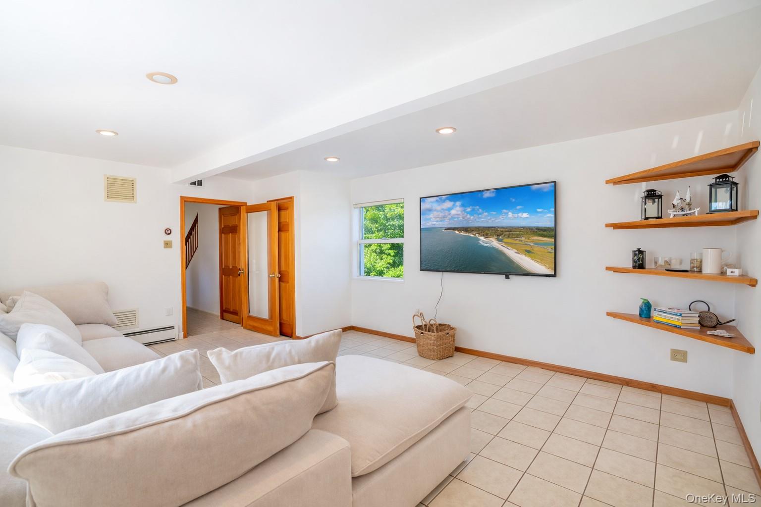 1250 2nd Street, New Suffolk, NY 11956