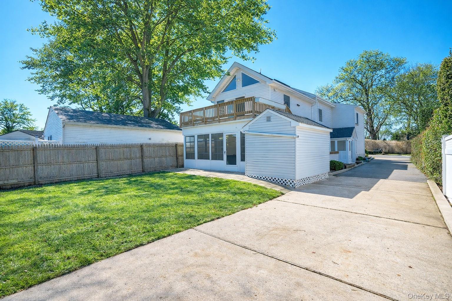 1250 2nd Street, New Suffolk, NY 11956