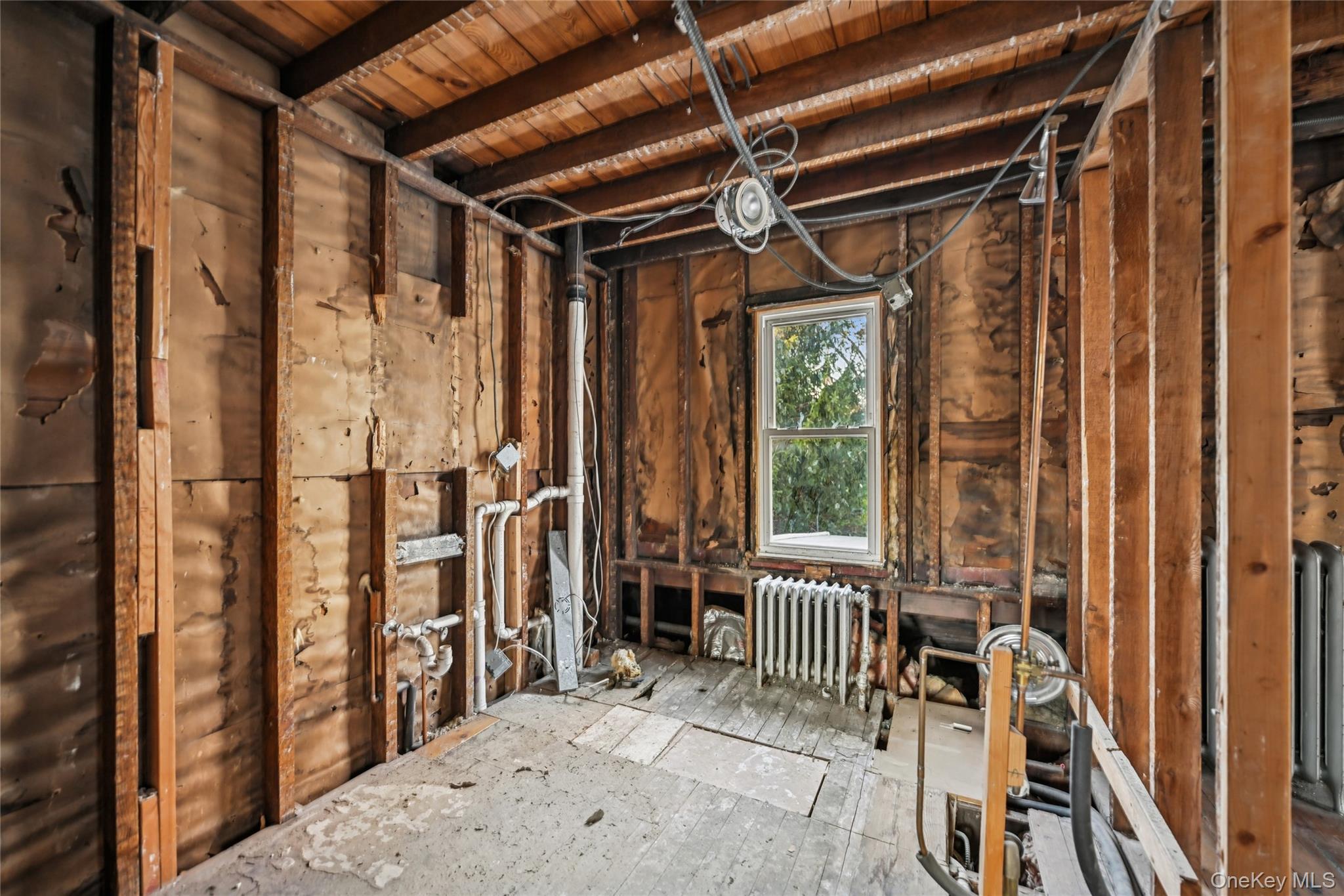 103 Smith Street, Lynbrook, NY 11563