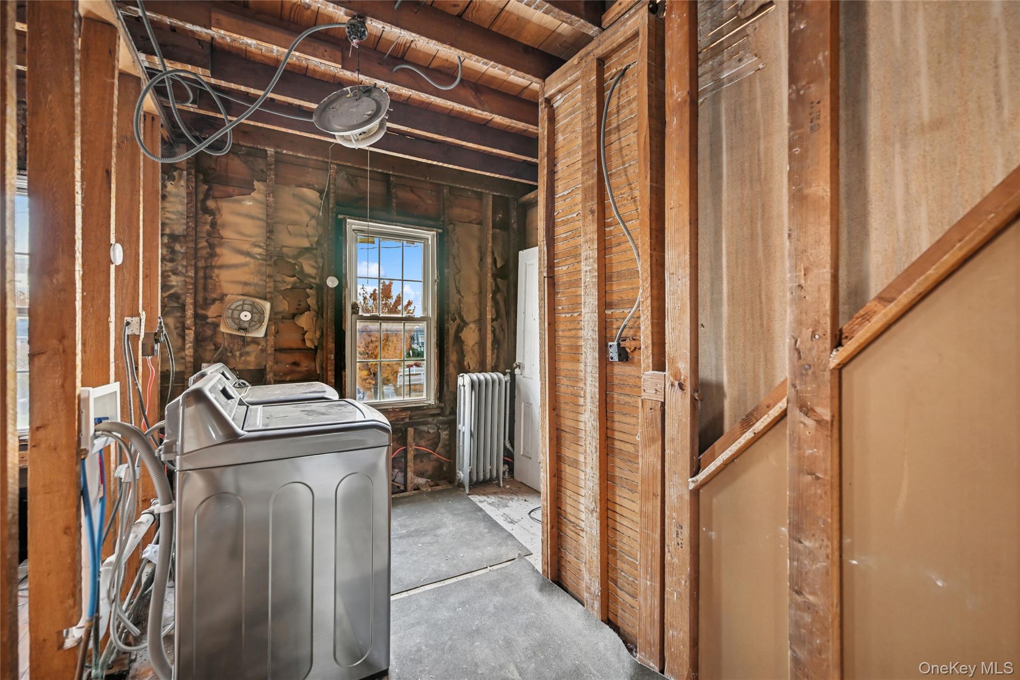 103 Smith Street, Lynbrook, NY 11563