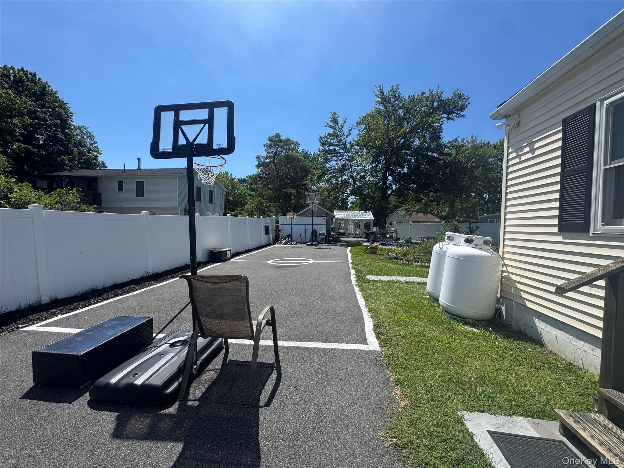 83 Lake Region Boulevard, Monroe, NY 10950