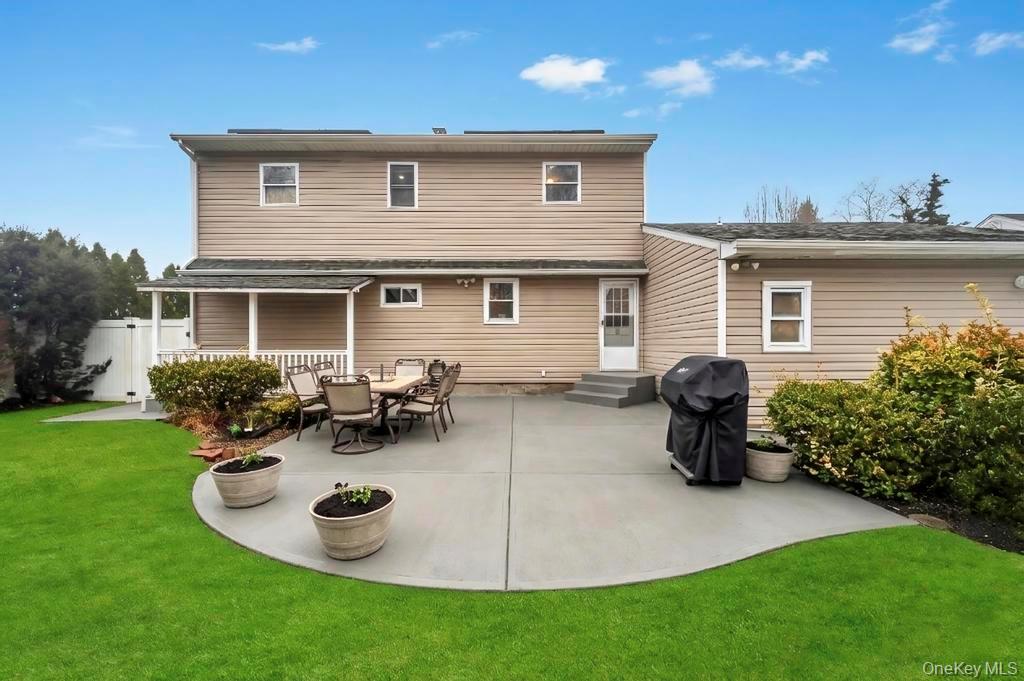 159 Dawn Drive, Centereach, NY 11720