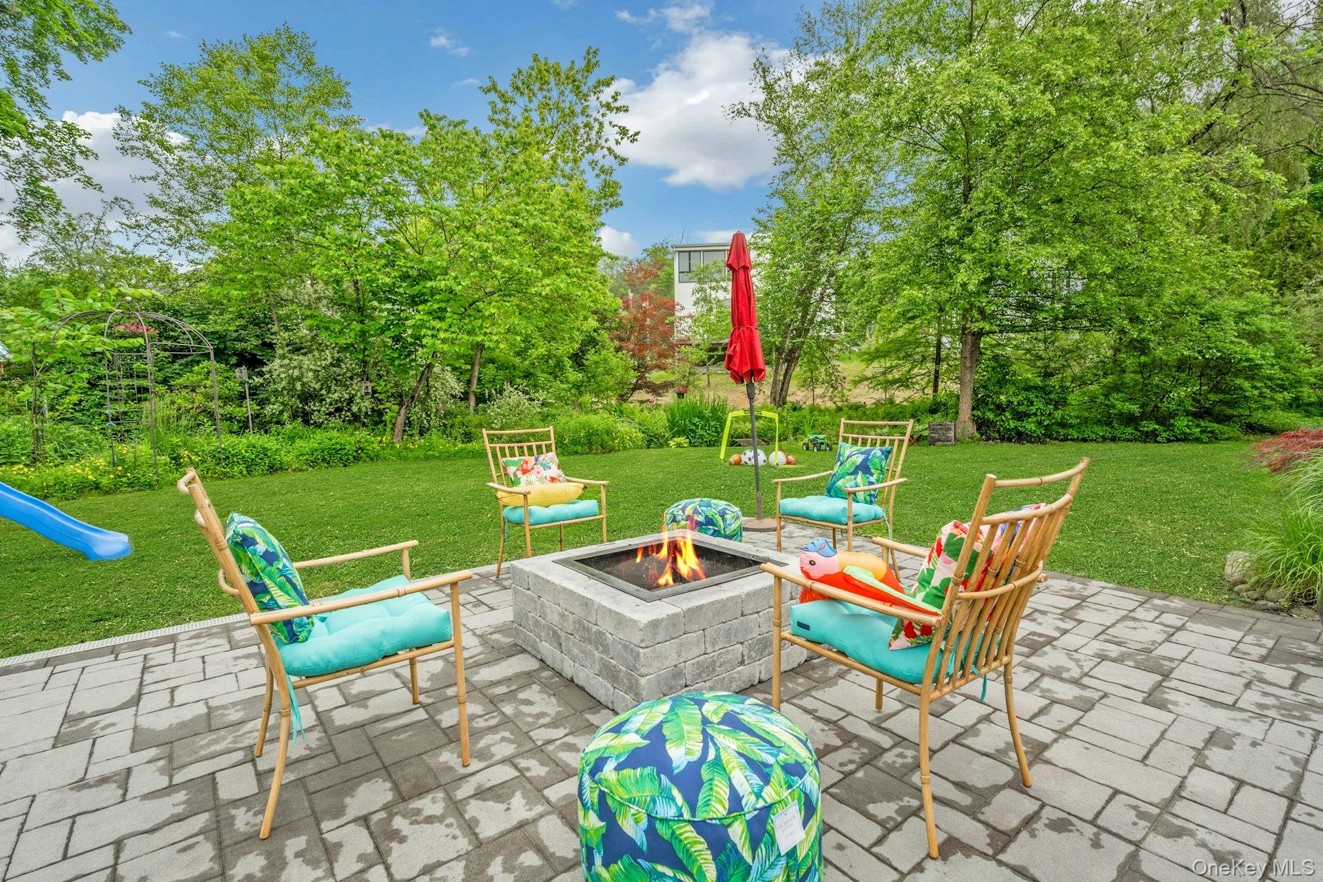 31 Pierce Drive, Pleasantville, NY 10570