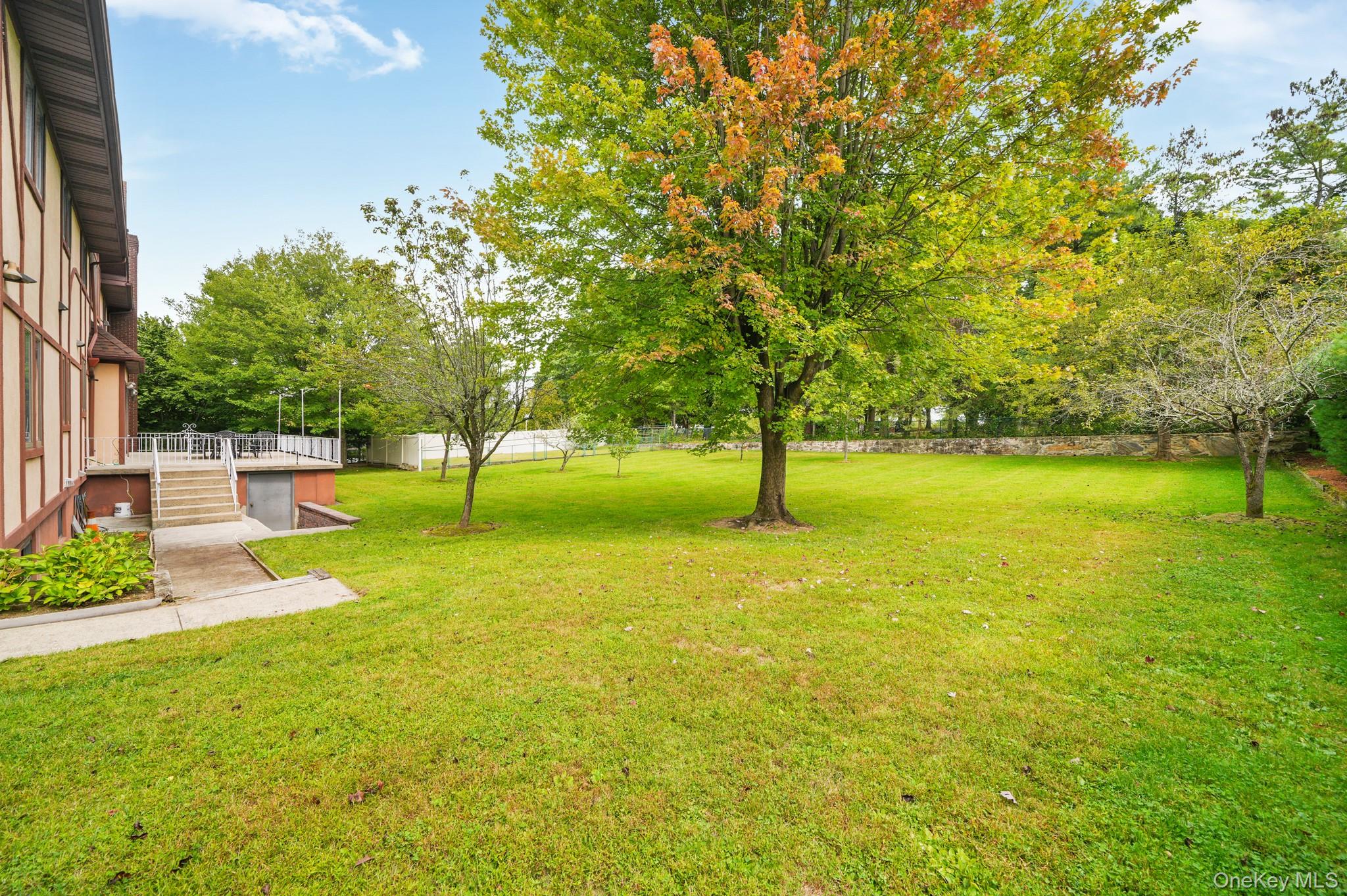 47 Westchester View Lane, White Plains, NY 10607