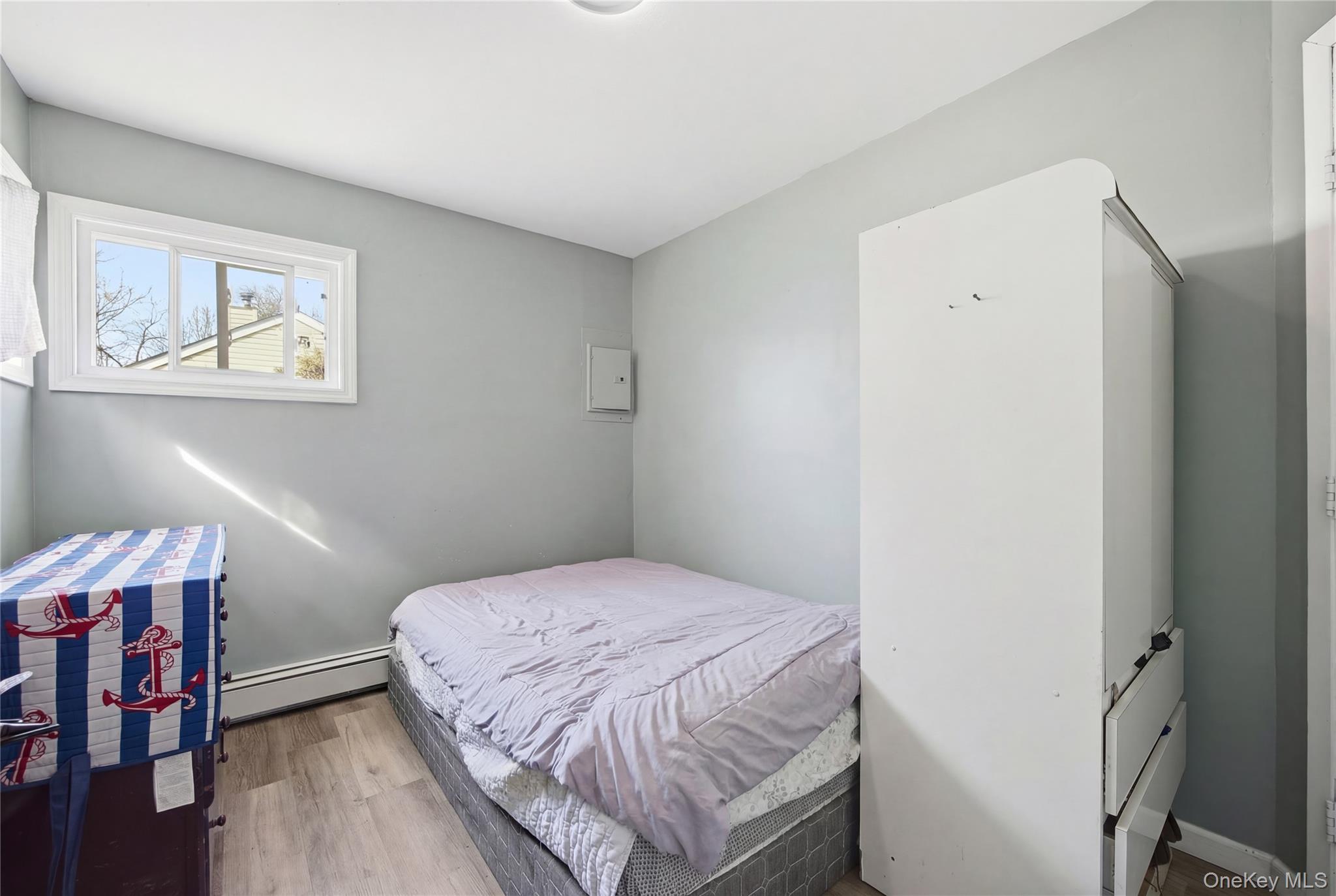 17 Cedar Street, Central Islip, NY 11722