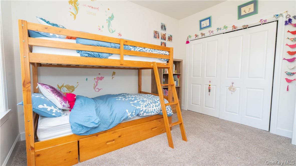 9 Jake Henry Drive, Marlboro, NY 12542