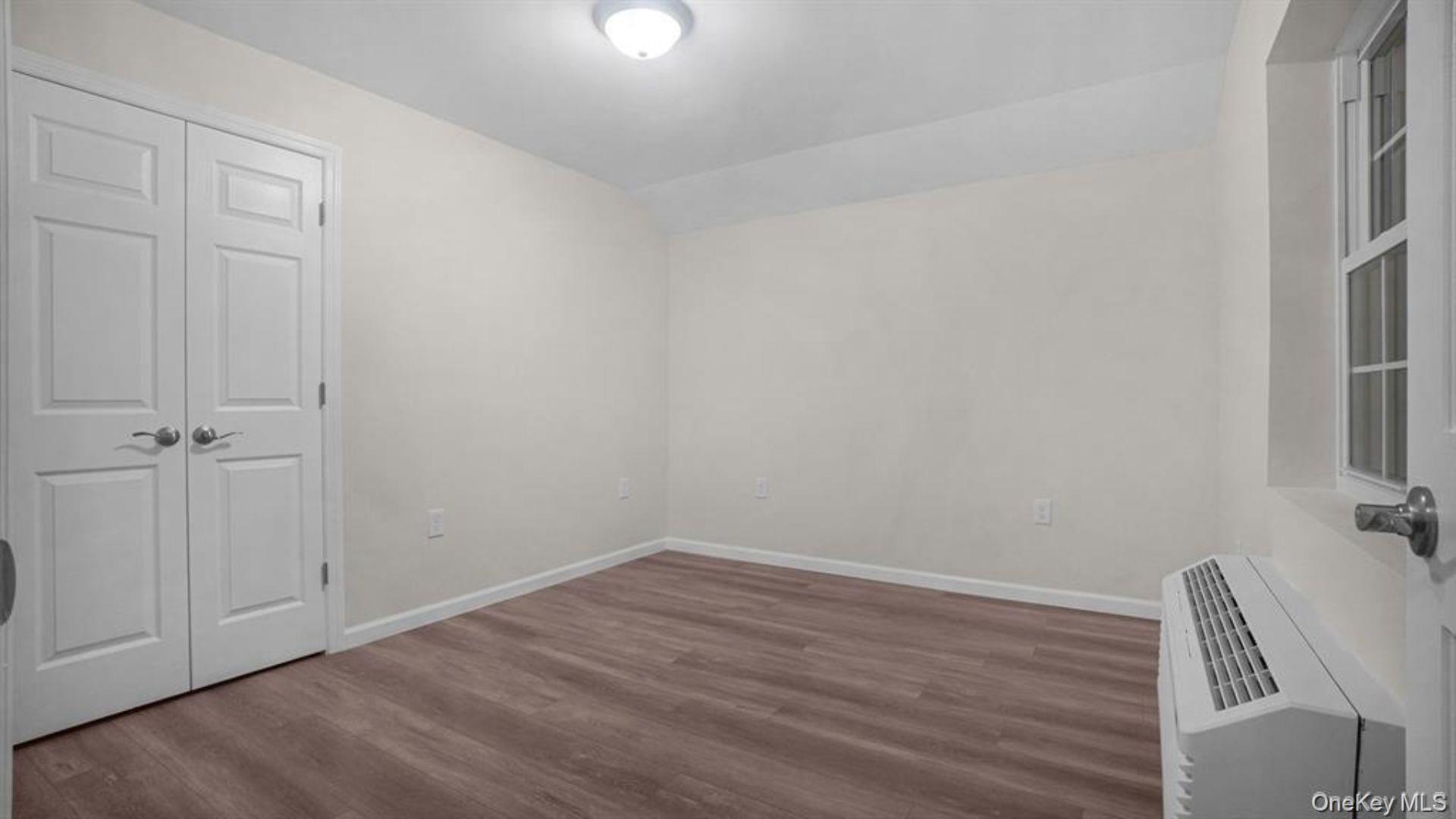 955 E 229th Street, Bronx, NY 10466