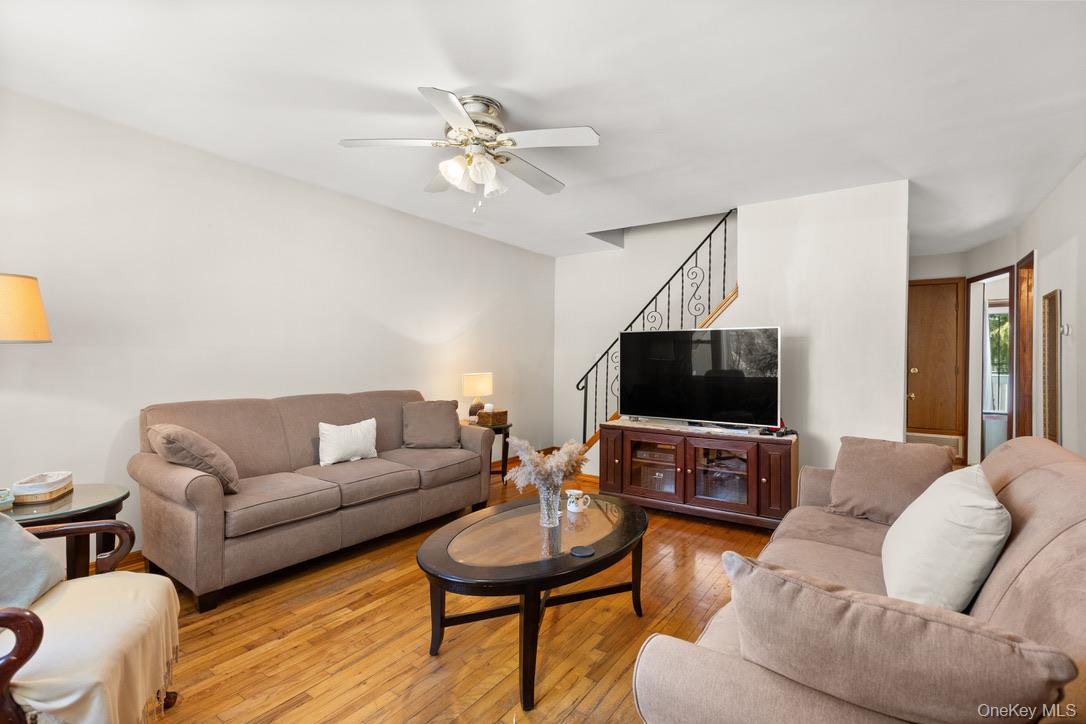 259 Waldo Street, Copiague, NY 11726