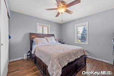 916 N Clinton Avenue, Lindenhurst, NY 11757