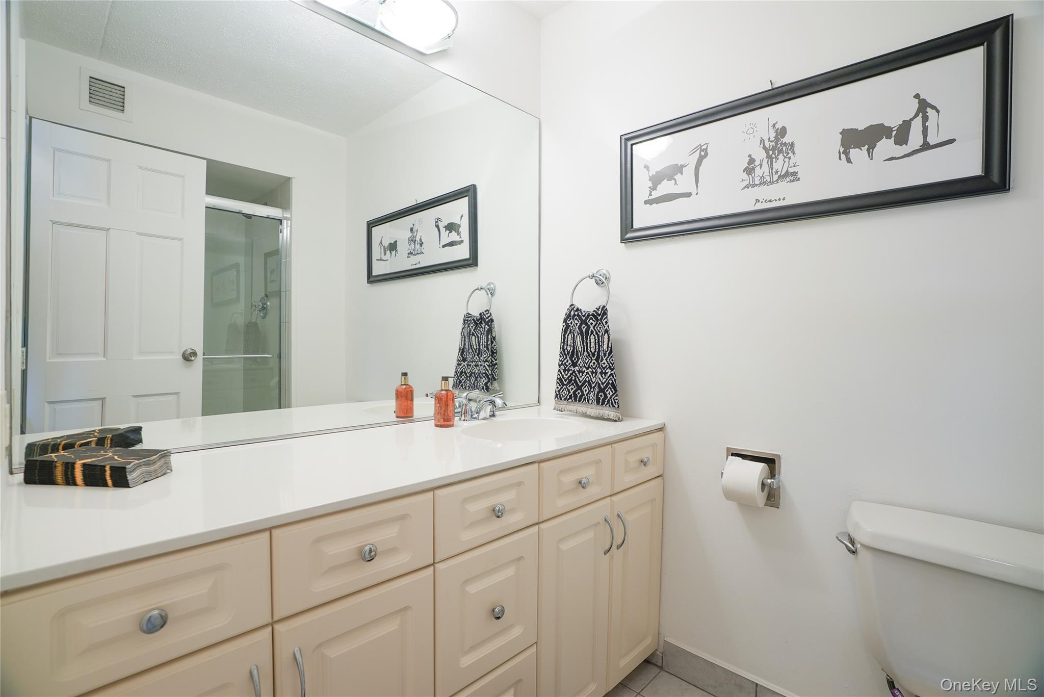 400 High Point Drive # 204, Hartsdale, NY 10530