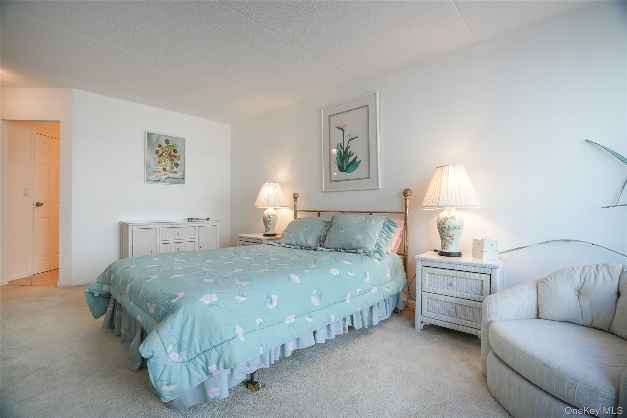 400 High Point Drive # 204, Hartsdale, NY 10530