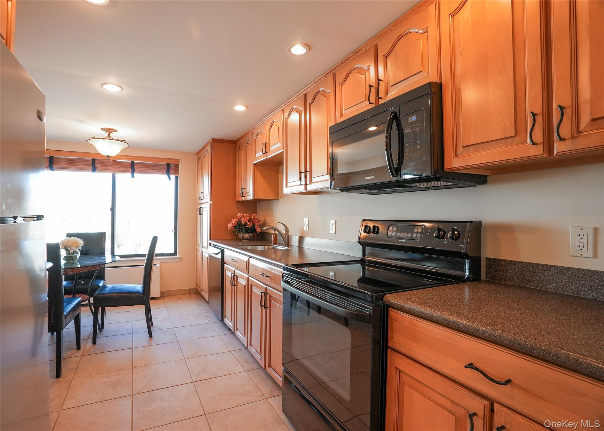 400 High Point Drive # 204, Hartsdale, NY 10530