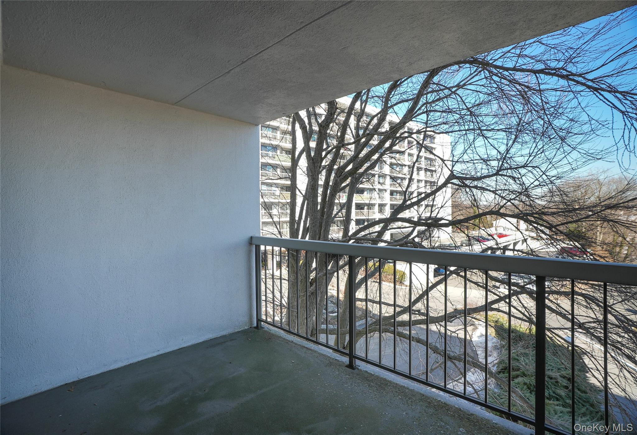 400 High Point Drive # 204, Hartsdale, NY 10530