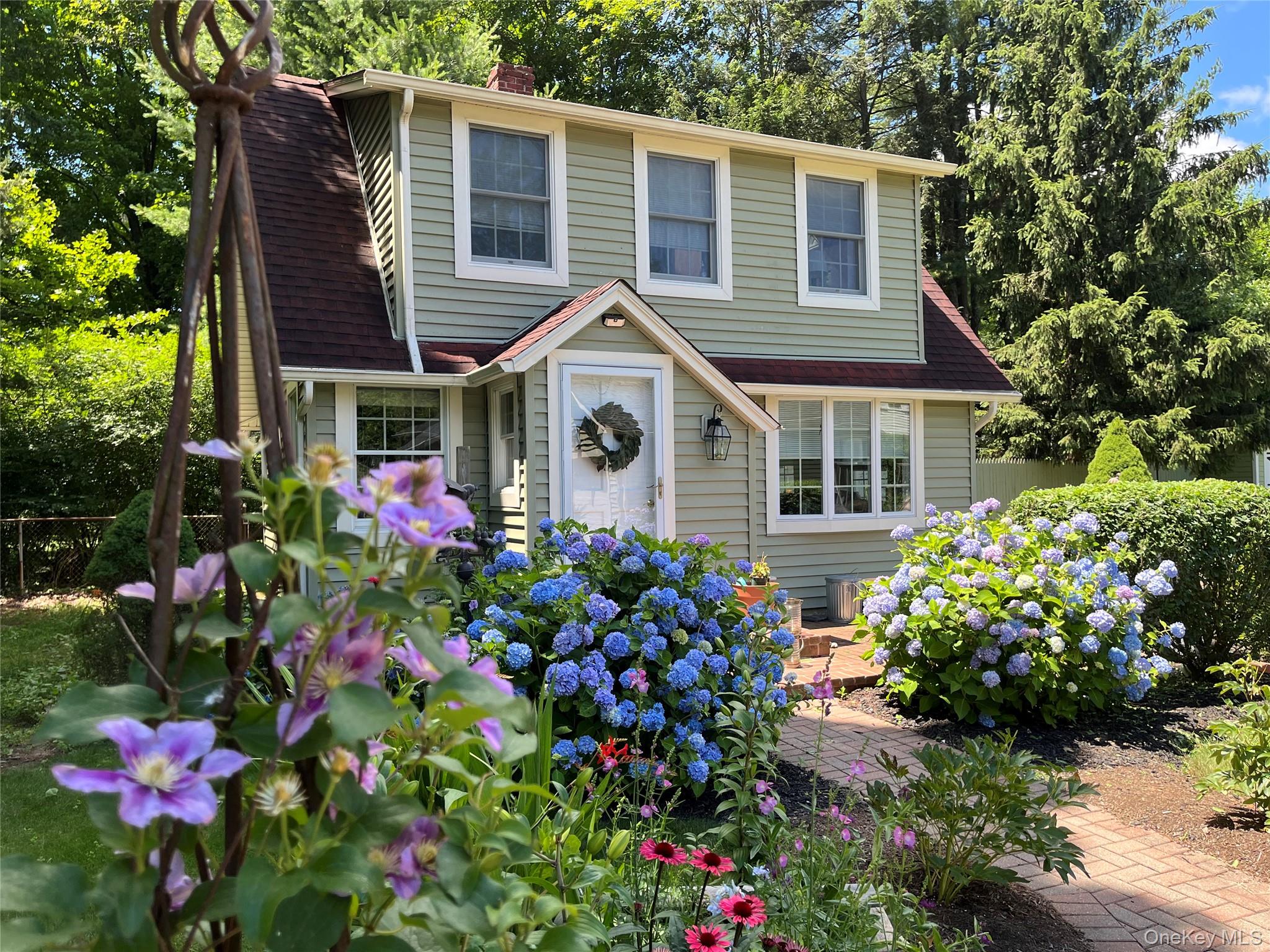 17 Washington Avenue # Cottage, Bedford, NY 10506