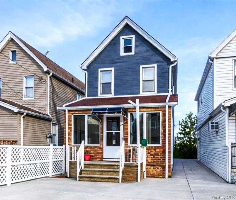 89-25 201st Street, Hollis, NY 11423