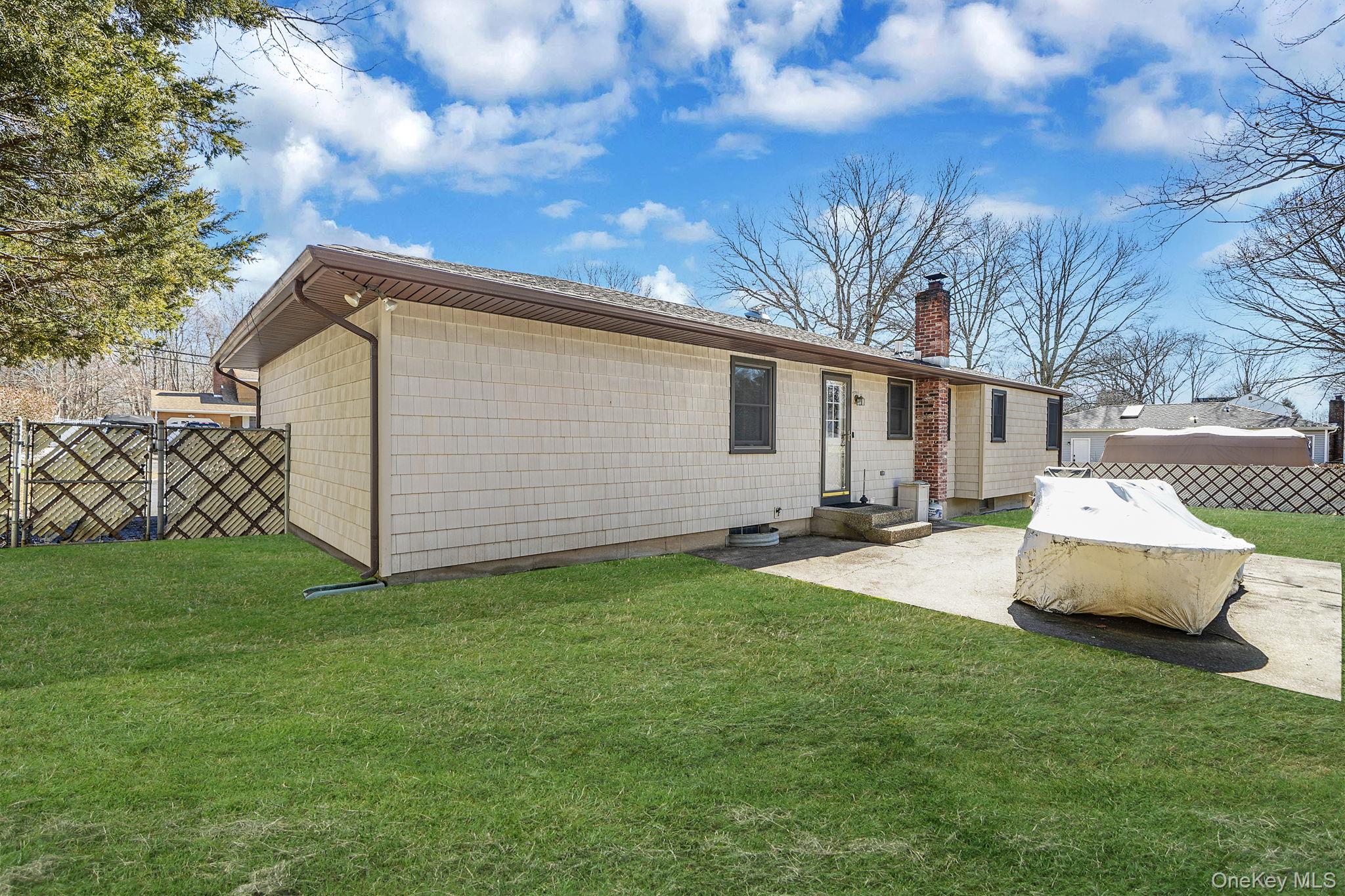 300 Tyler Avenue, Miller Place, NY 11764