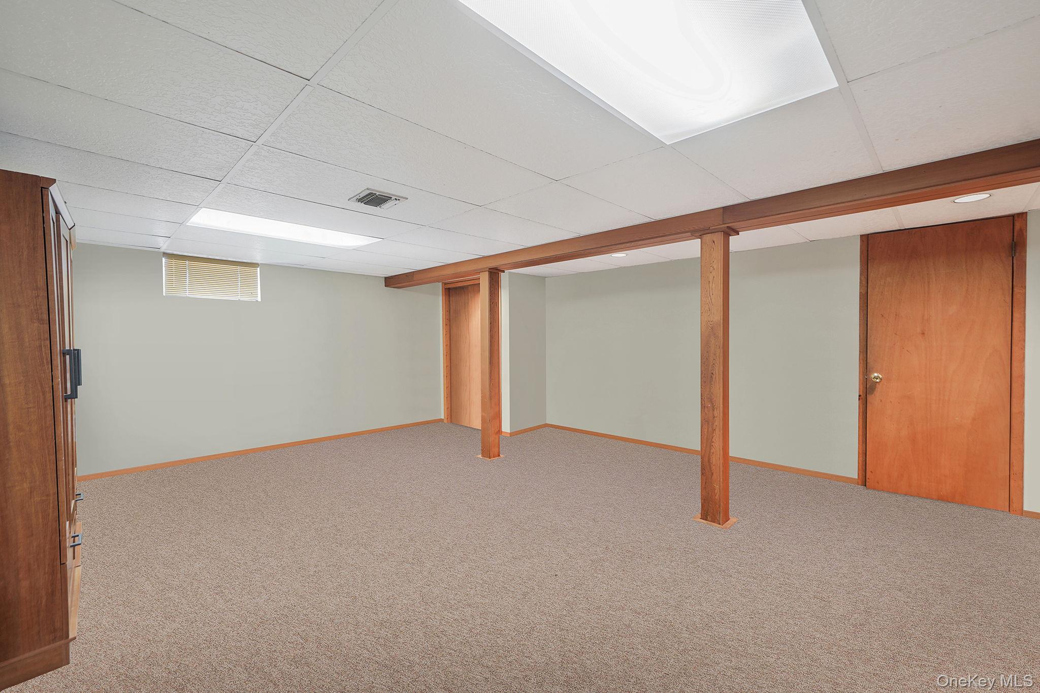 300 Tyler Avenue, Miller Place, NY 11764