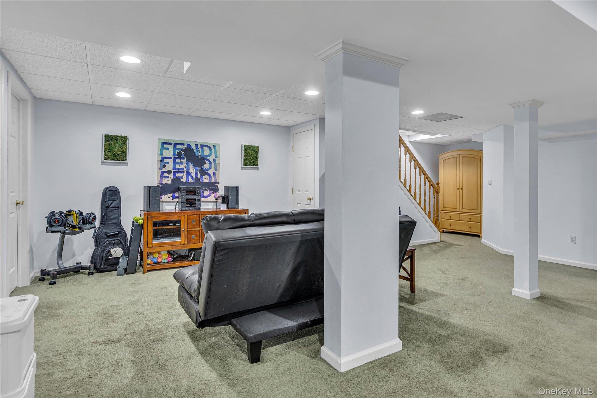 83 Manitou Trail, Kings Park, NY 11754