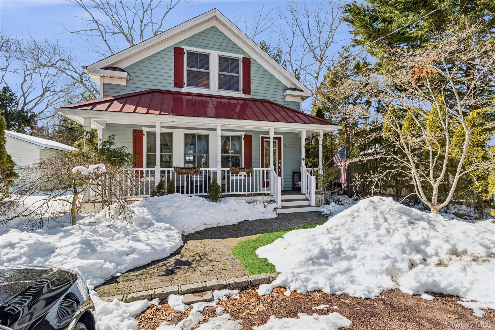 38 Baycrest Avenue, East Quogue, NY 11942