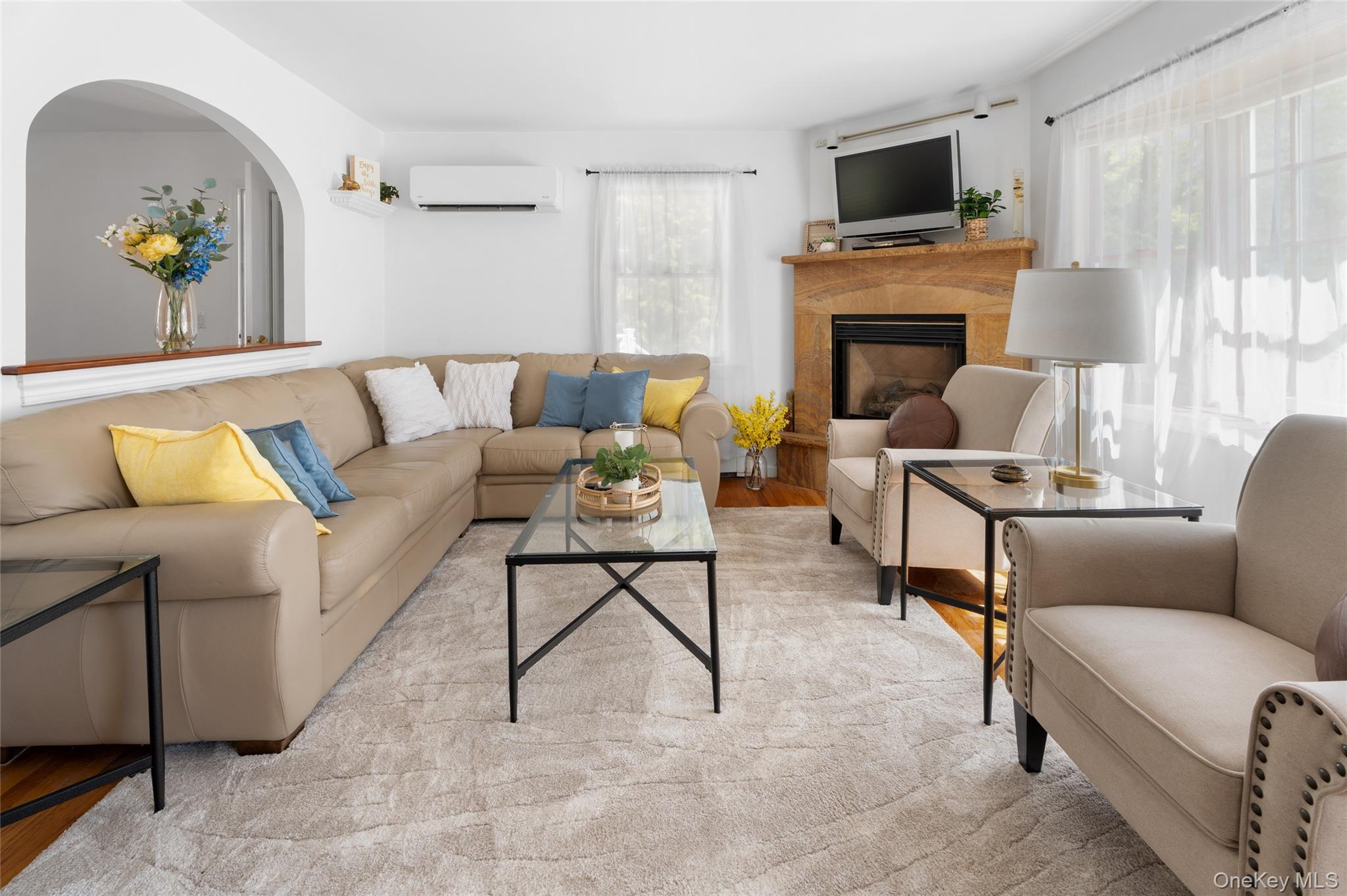 27 Summit Boulevard, Westhampton, NY 11977